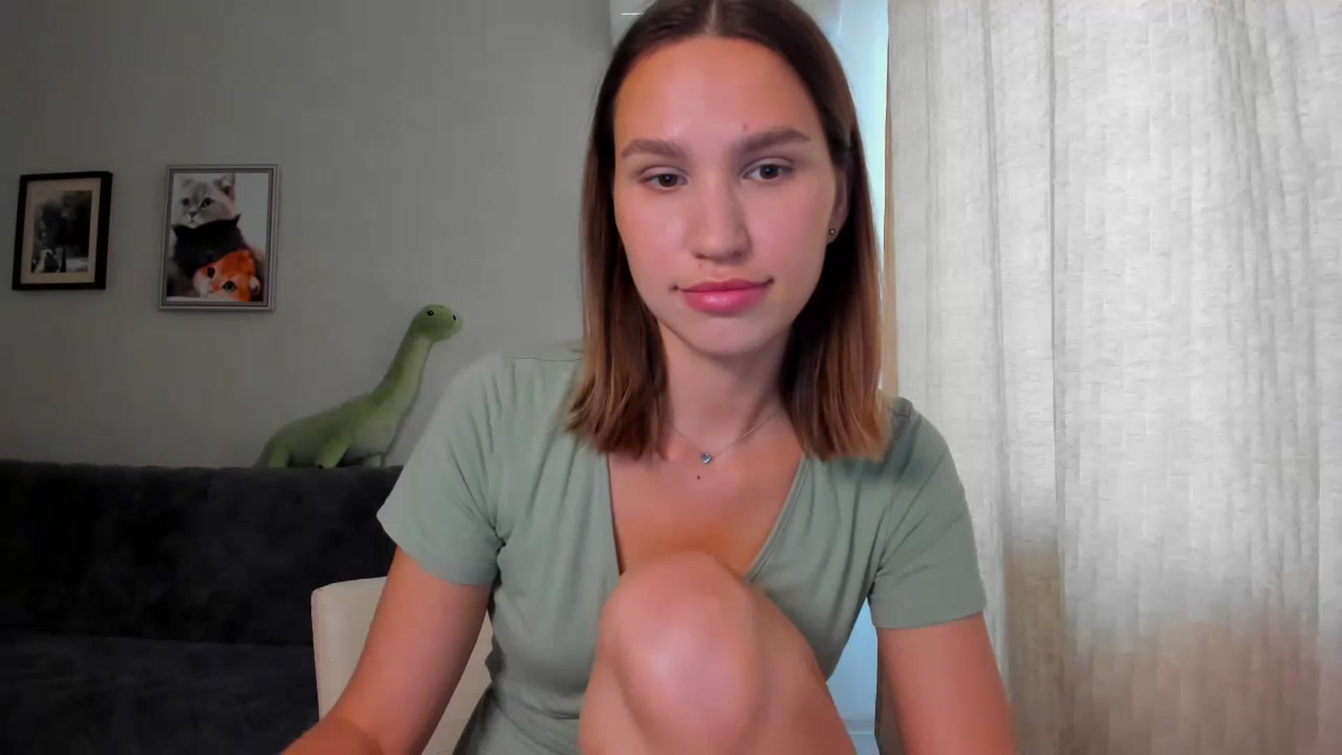 Gallery image thumbnail from WaveOfLove's myfreecams stream on, 04/25/2024, 10:12 image 1 of 20