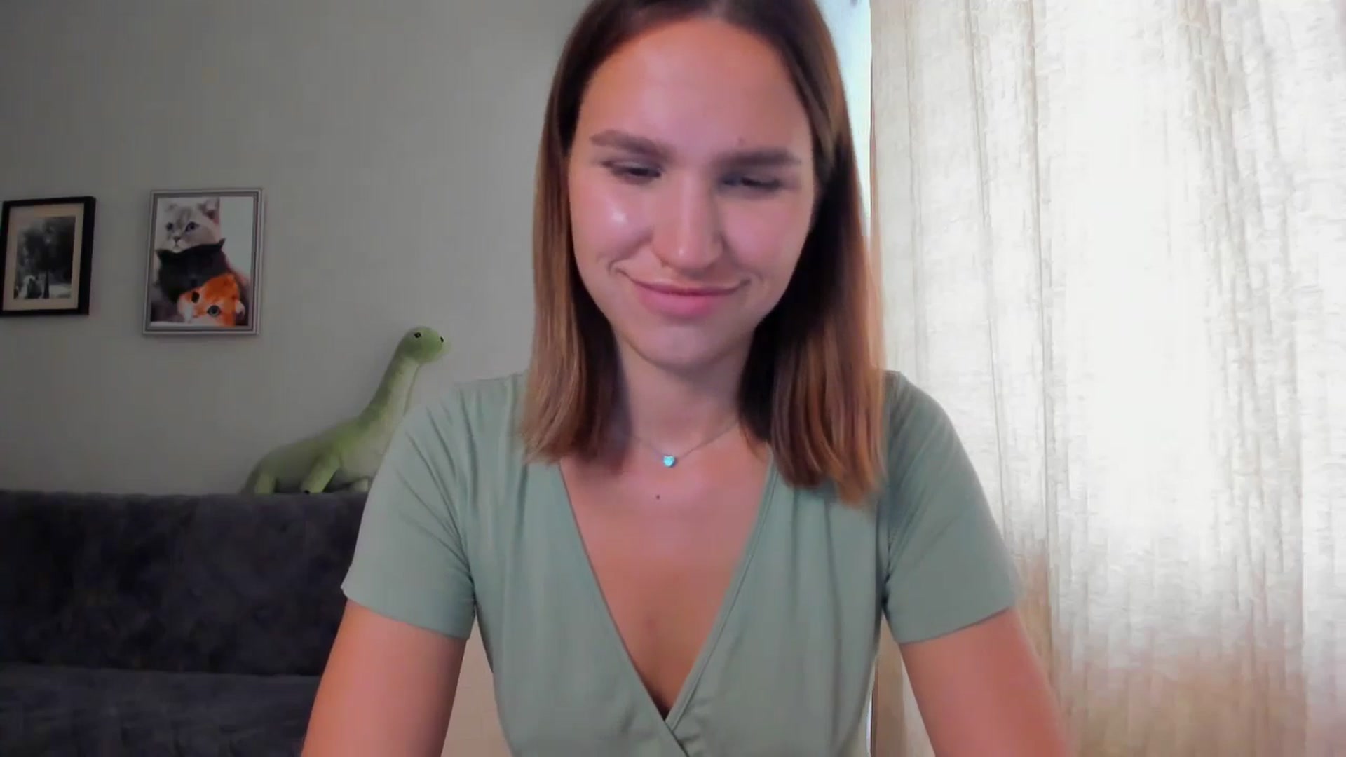 Gallery image thumbnail from WaveOfLove's myfreecams stream on, 04/25/2024, 12:23 image 11 of 20