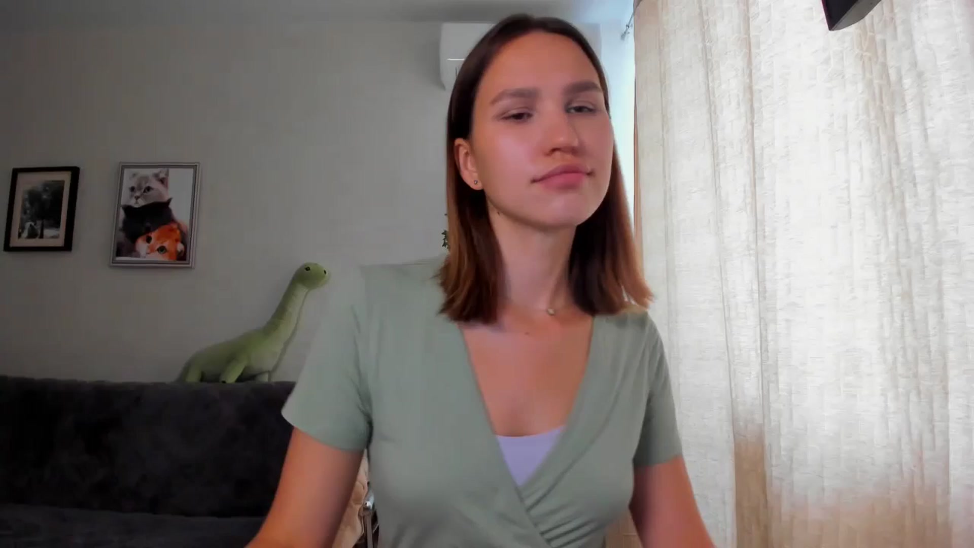 Gallery image thumbnail from WaveOfLove's myfreecams stream on, 04/25/2024, 12:23 image 1 of 20