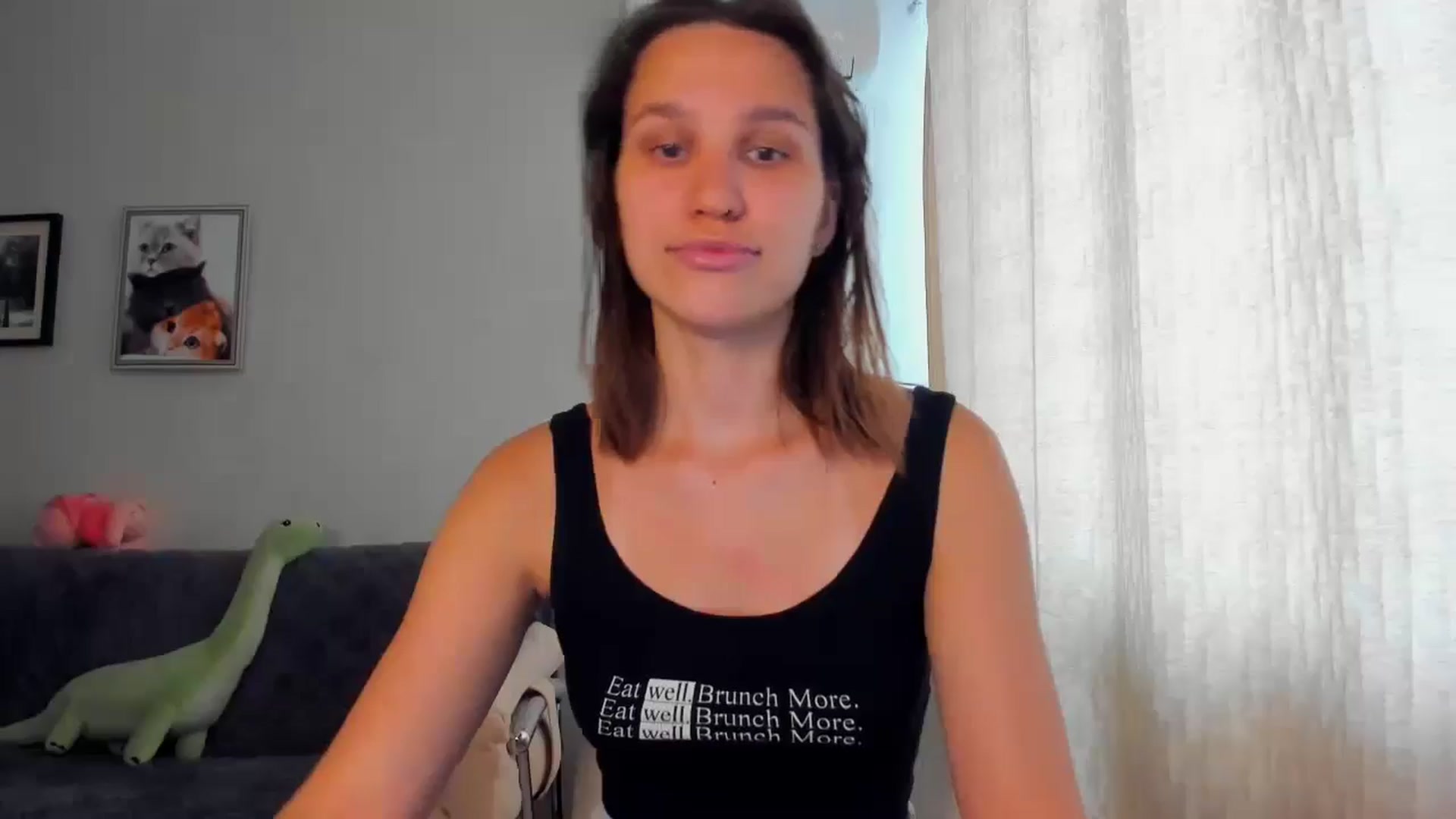 Gallery image thumbnail from WaveOfLove's myfreecams stream on, 05/13/2024, 11:09 image 2 of 20