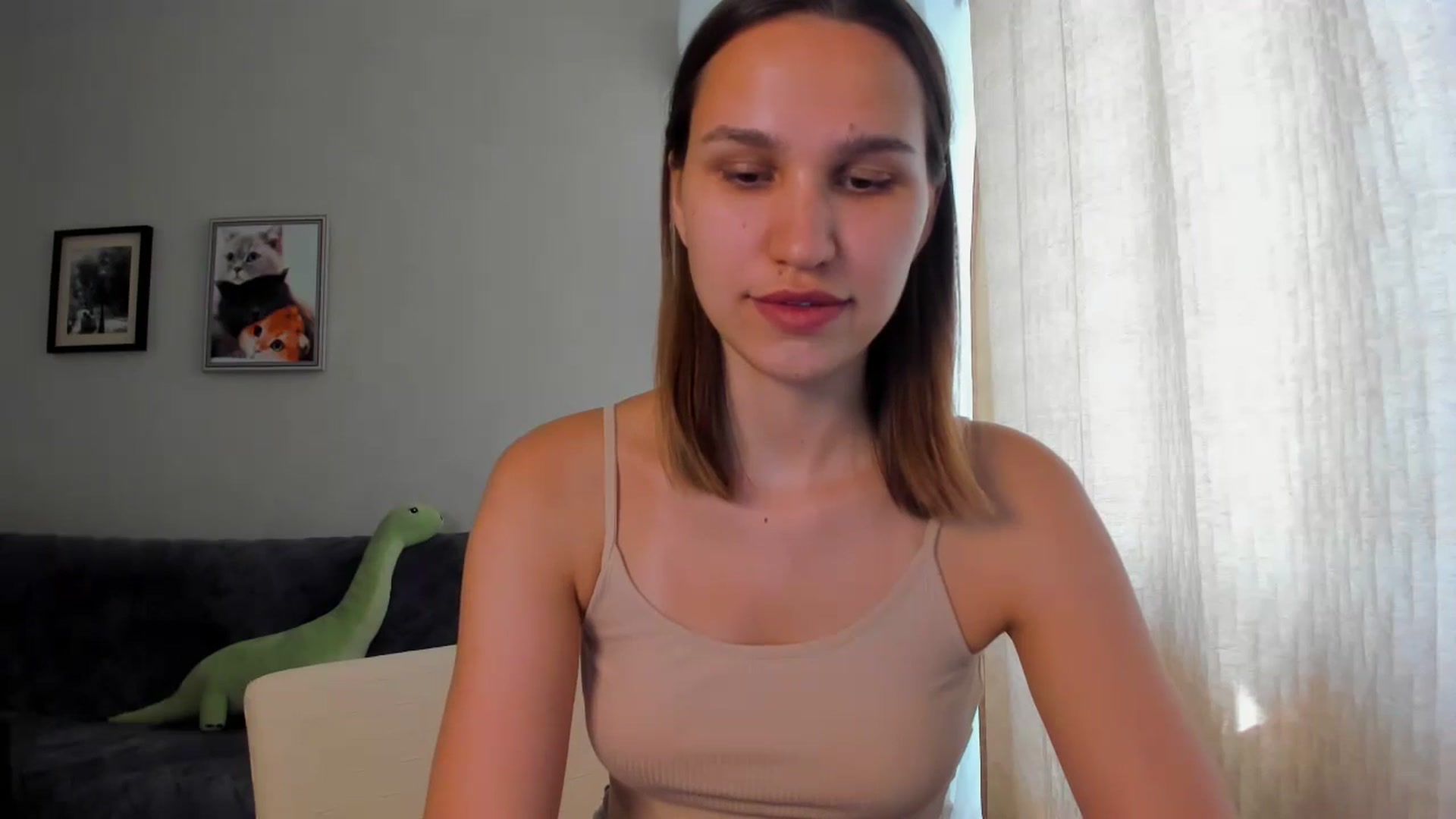 Gallery image thumbnail from WaveOfLove's myfreecams stream on, 05/27/2024, 12:50 image 11 of 20