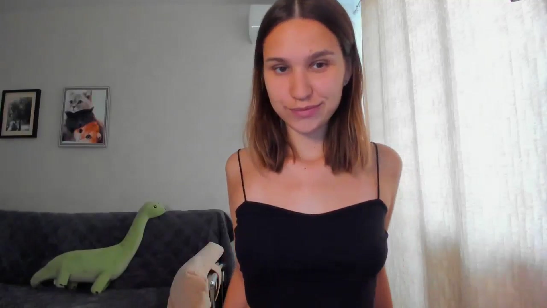 Gallery image thumbnail from WaveOfLove's myfreecams stream on, 06/05/2024, 10:48 image 3 of 20
