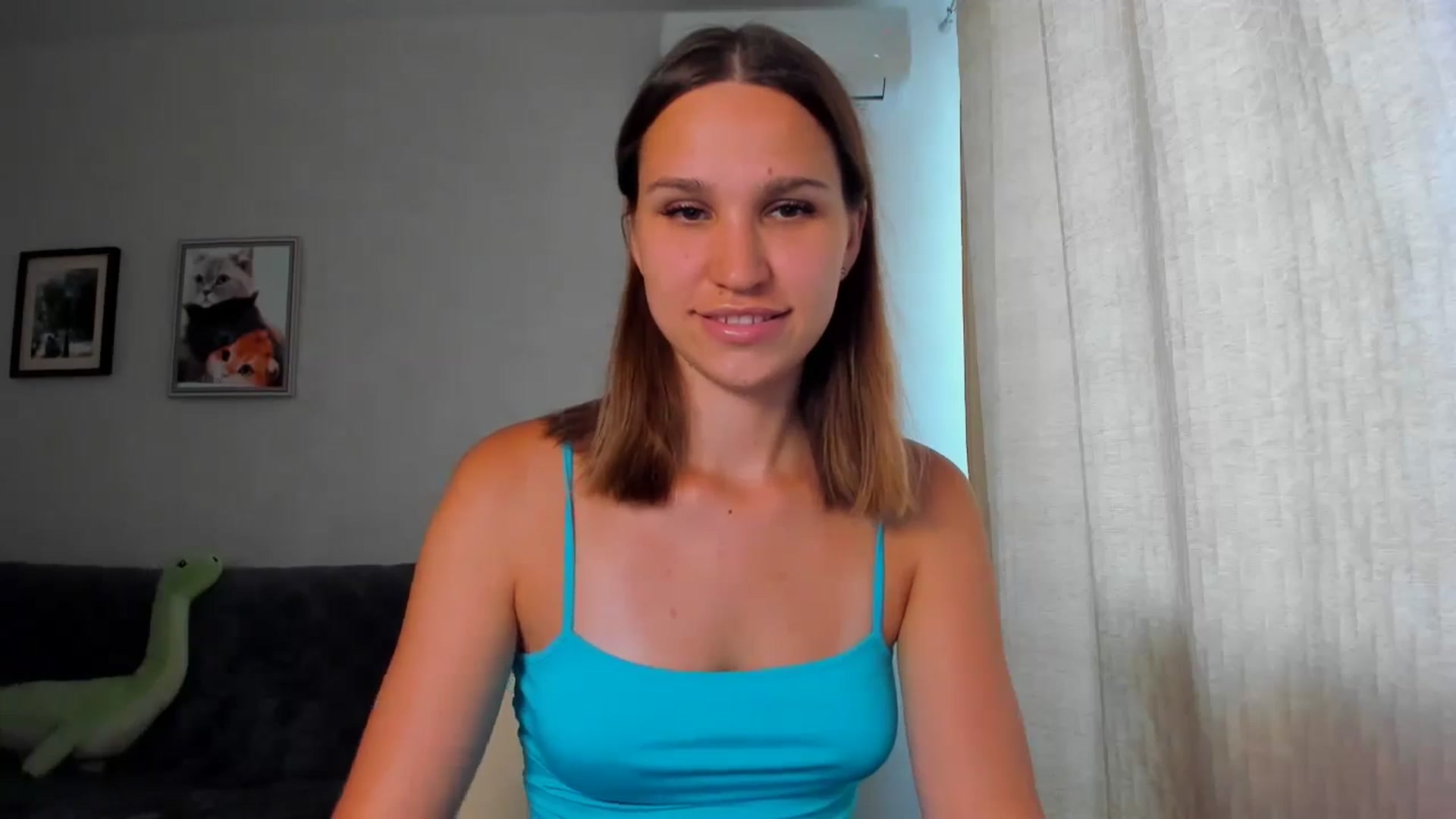 Gallery image thumbnail from WaveOfLove's myfreecams stream on, 06/19/2024, 11:08 image 5 of 20
