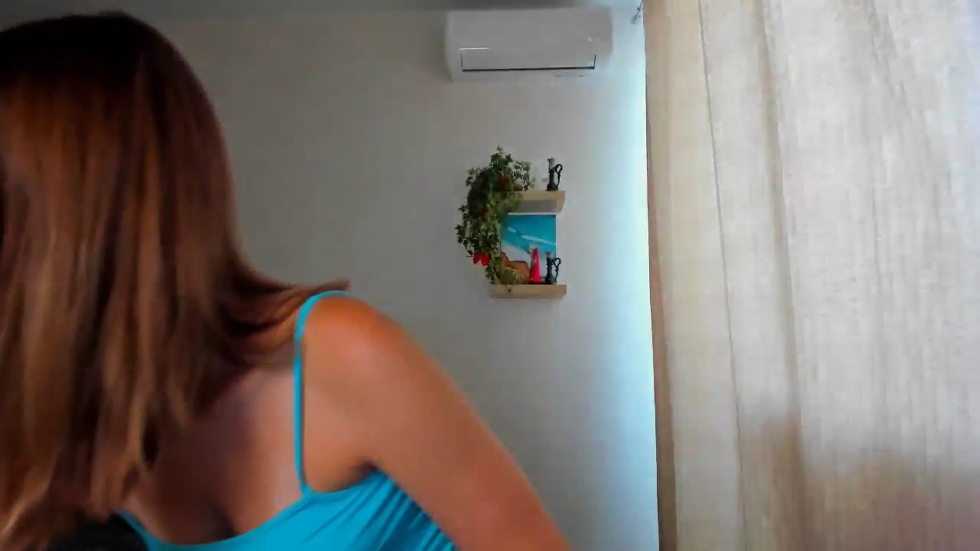 Gallery image thumbnail from WaveOfLove's myfreecams stream on, 06/19/2024, 11:08 image 3 of 20