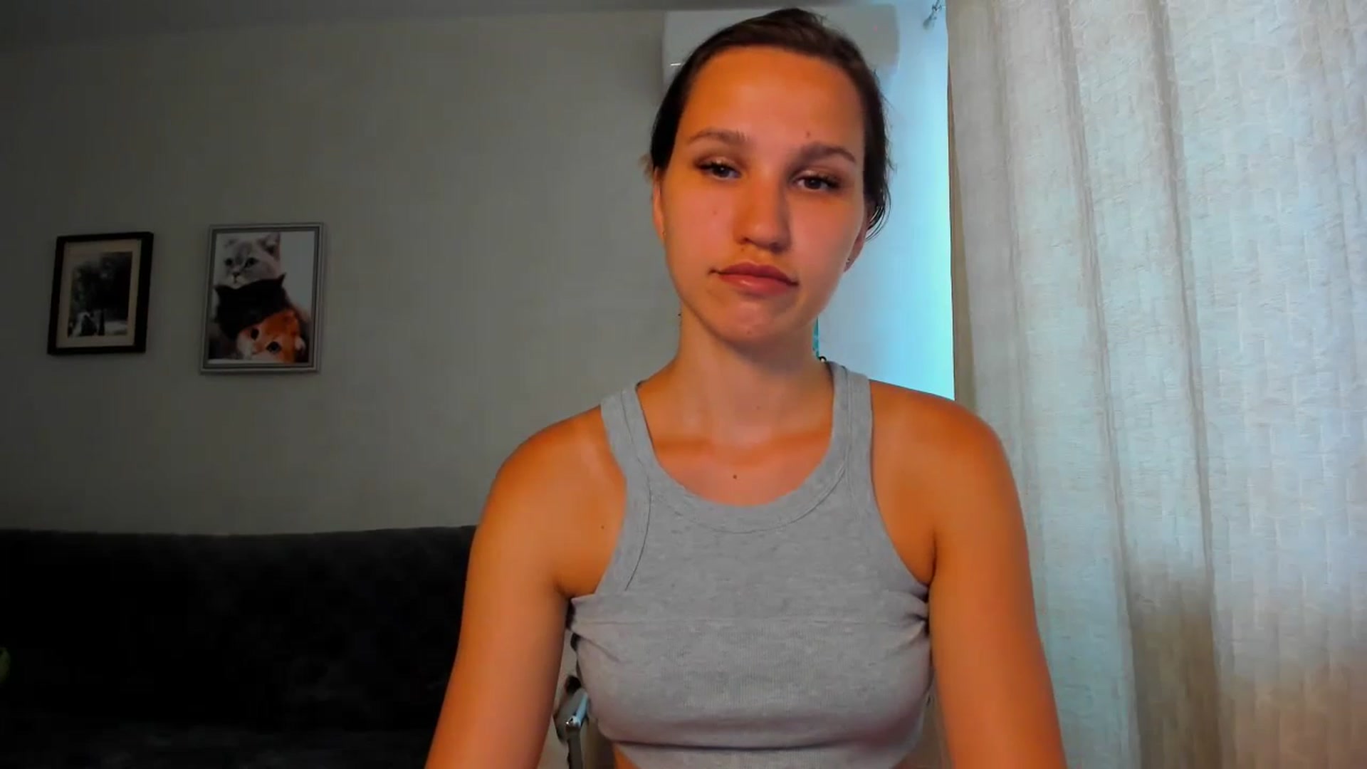 Gallery image thumbnail from WaveOfLove's myfreecams stream on, 06/21/2024, 11:18 image 6 of 20