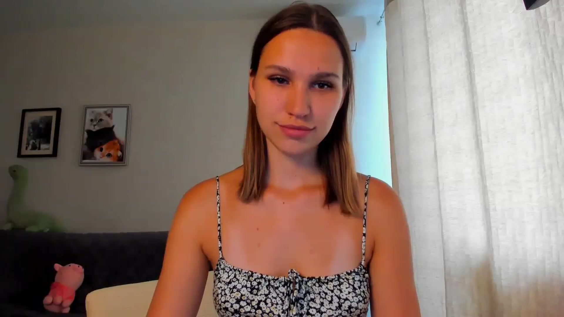 Gallery image thumbnail from WaveOfLove's myfreecams stream on, 06/24/2024, 11:55 image 3 of 20