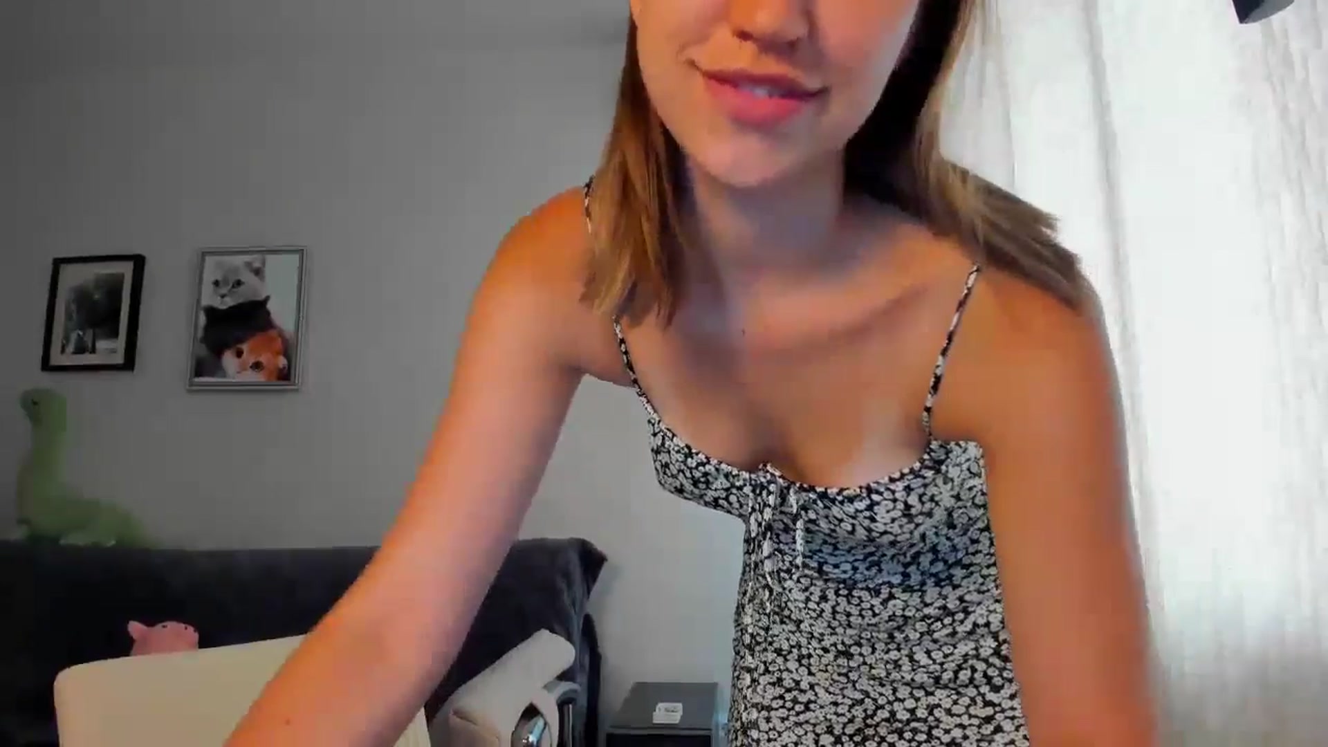 Gallery image thumbnail from WaveOfLove's myfreecams stream on, 06/24/2024, 11:55 image 2 of 20