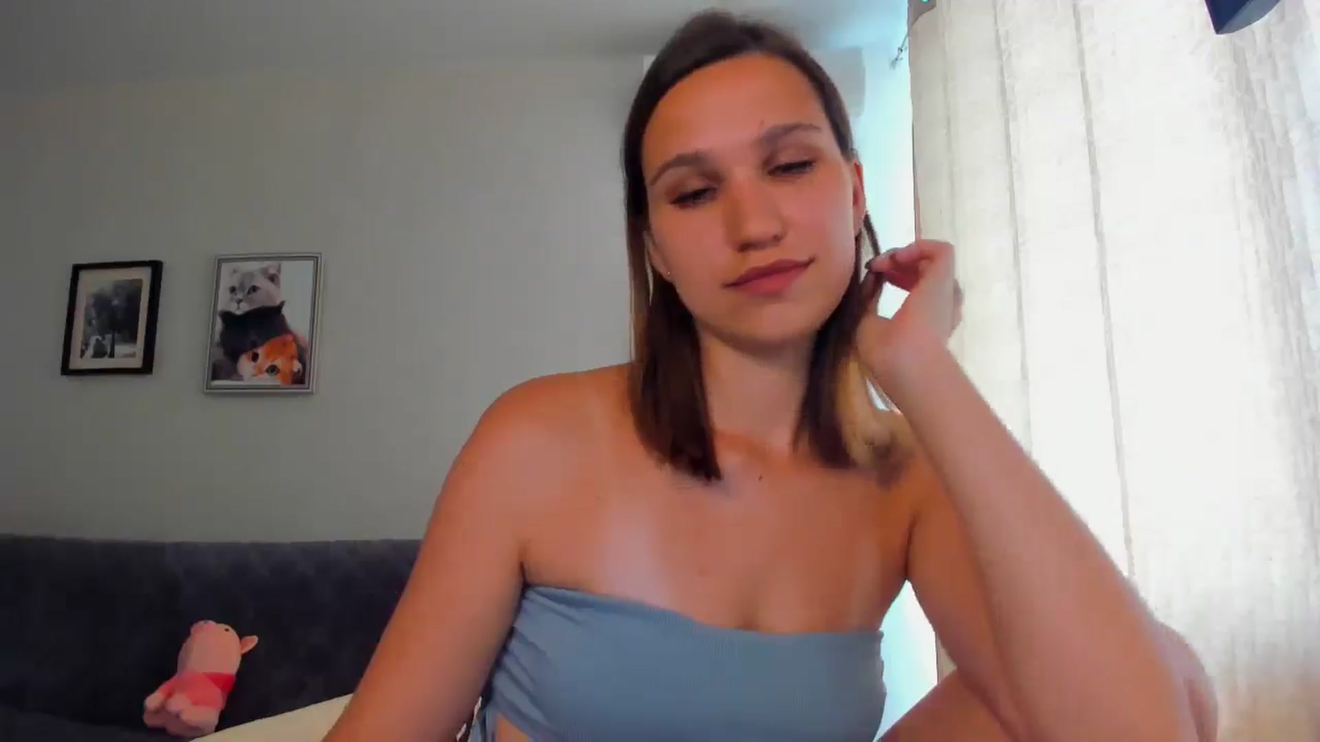 Gallery image thumbnail from WaveOfLove's myfreecams stream on, 06/25/2024, 12:44 image 15 of 20