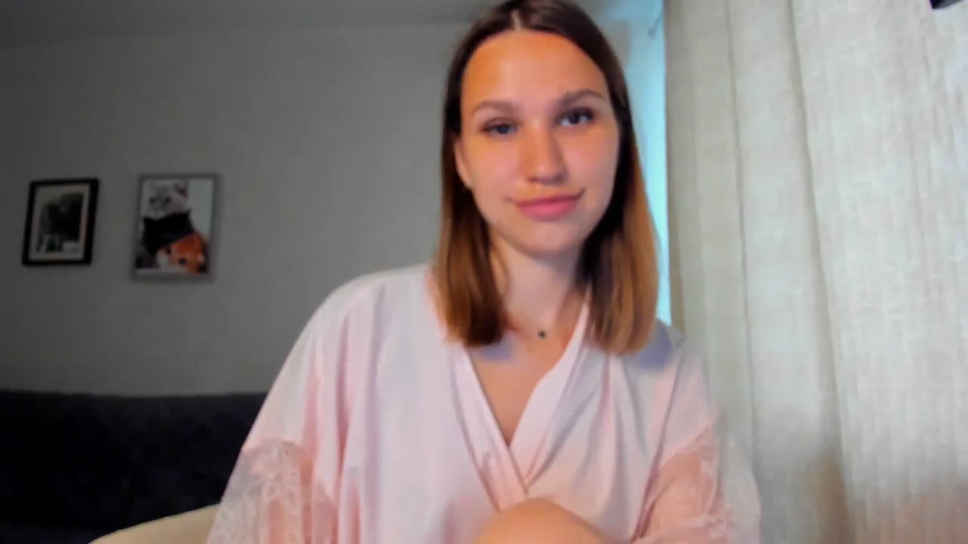 Gallery image thumbnail from WaveOfLove's myfreecams stream on, 06/28/2024, 12:11 image 3 of 20