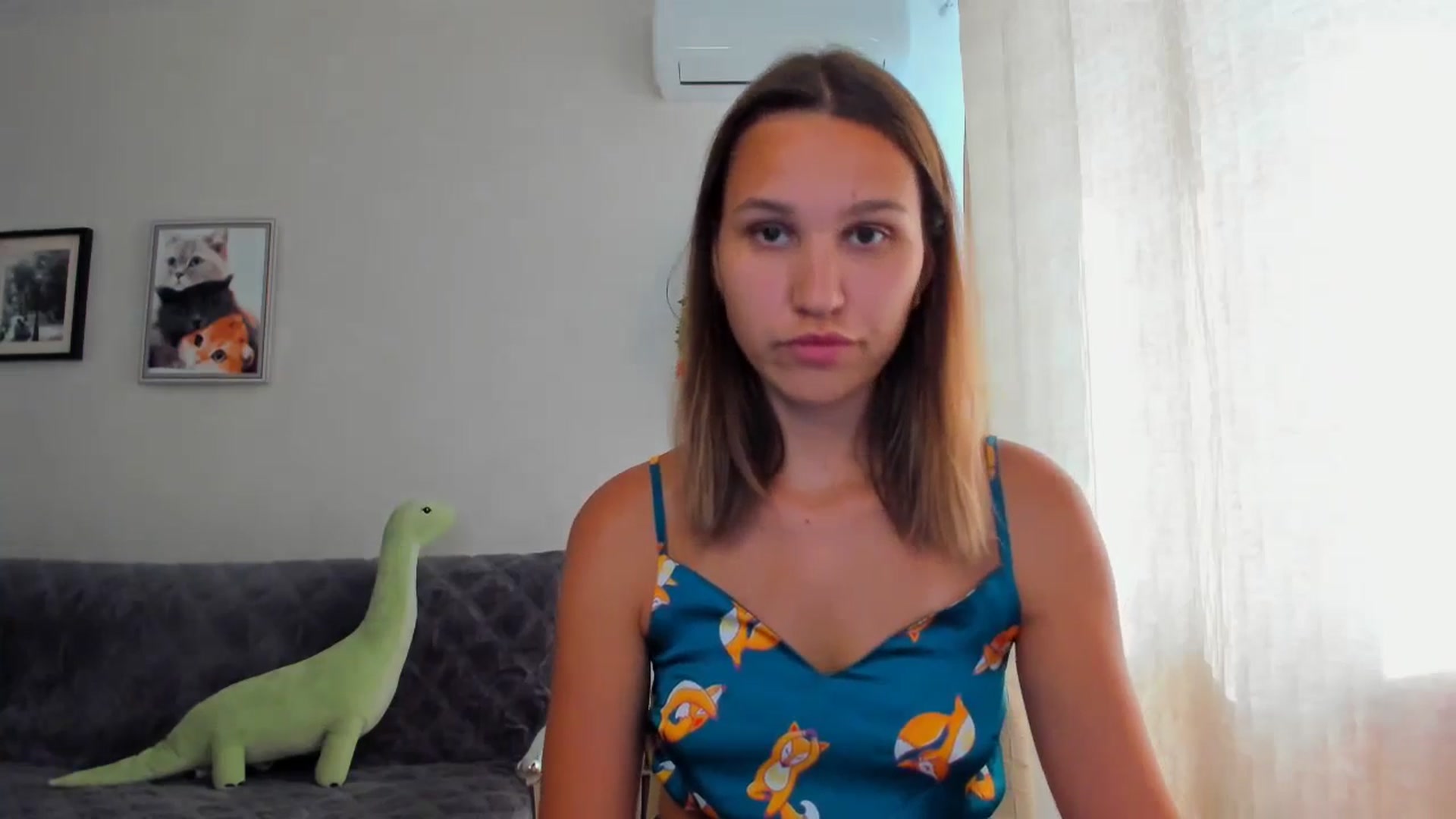 Gallery image thumbnail from WaveOfLove's myfreecams stream on, 07/26/2024, 13:42 image 9 of 20