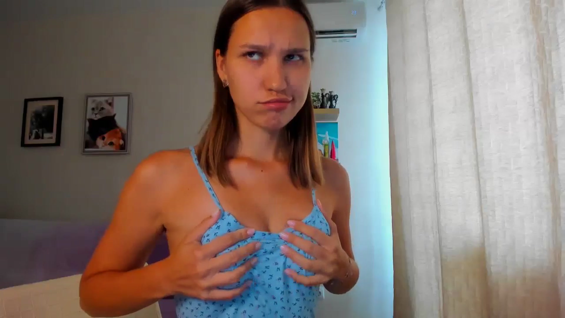 Gallery image thumbnail from WaveOfLove's myfreecams stream on, 08/09/2024, 09:50 image 11 of 20