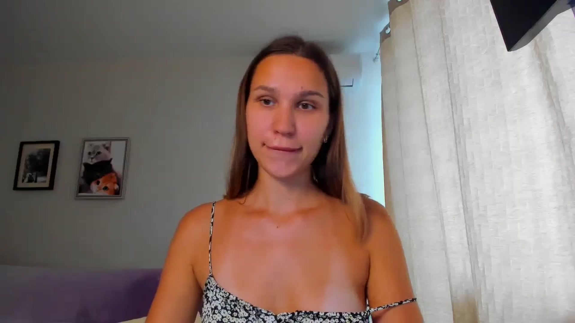 Gallery image thumbnail from WaveOfLove's myfreecams stream on, 08/14/2024, 12:27 image 2 of 20