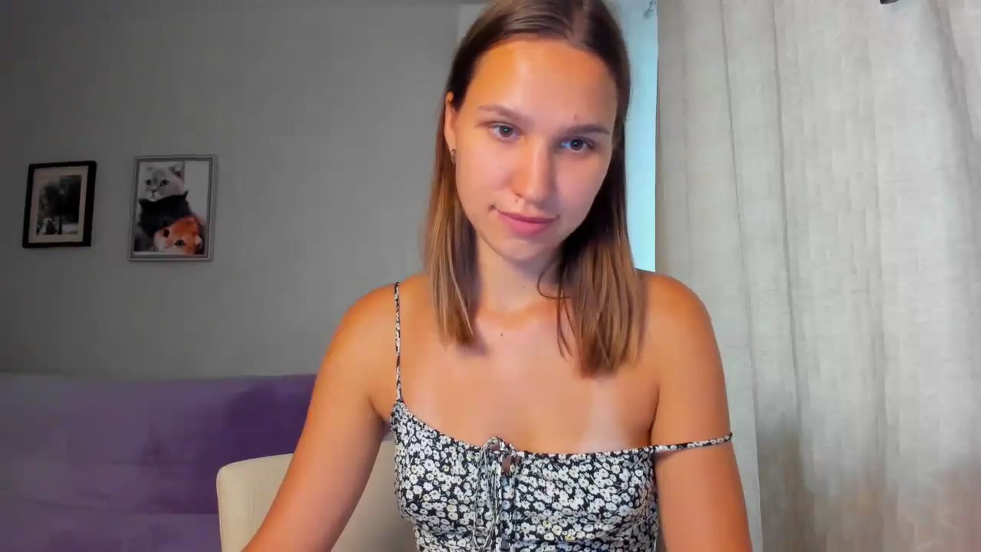 Gallery image thumbnail from WaveOfLove's myfreecams stream on, 08/14/2024, 12:41 image 3 of 20
