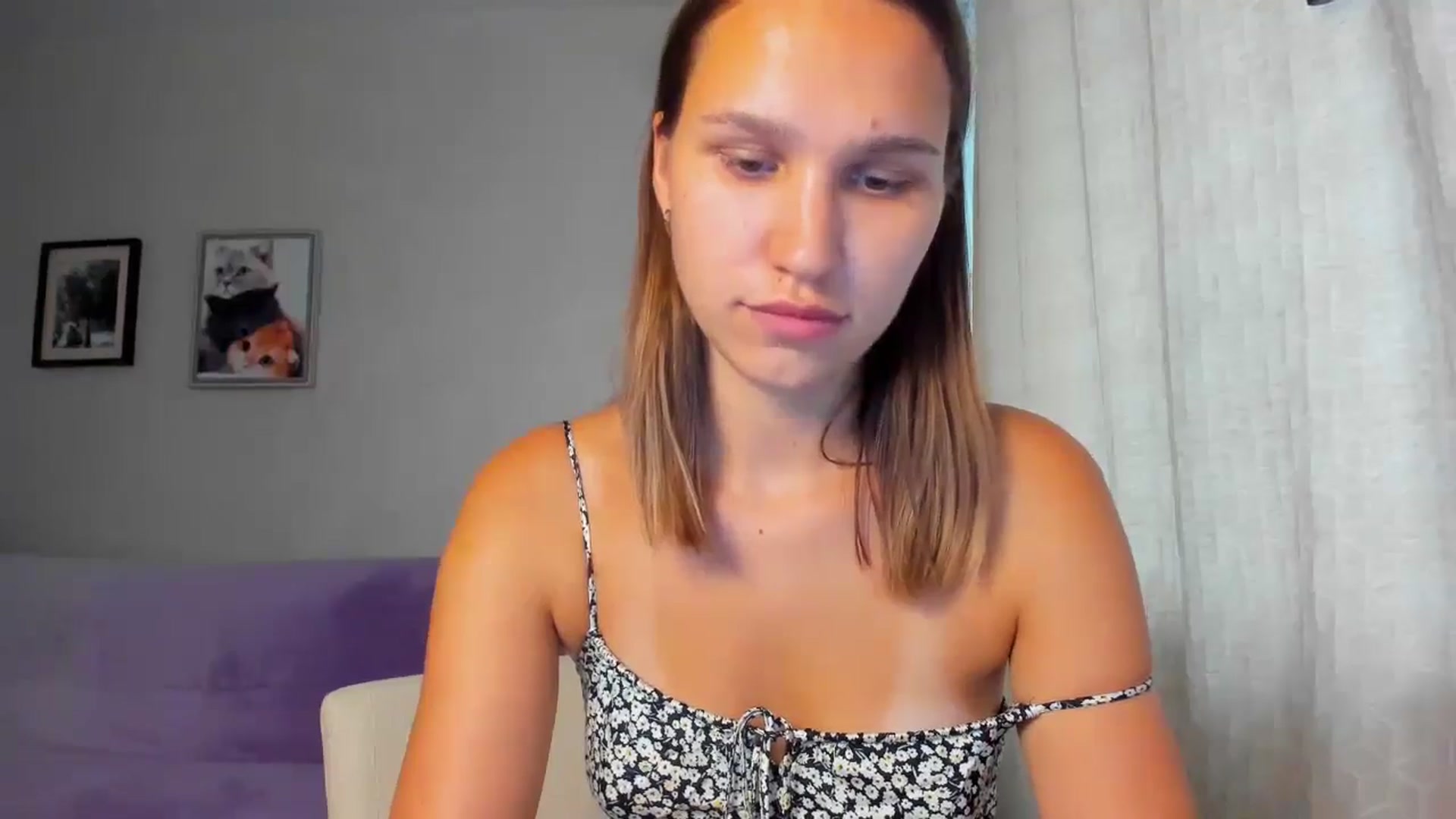 Gallery image thumbnail from WaveOfLove's myfreecams stream on, 08/14/2024, 12:41 image 5 of 20