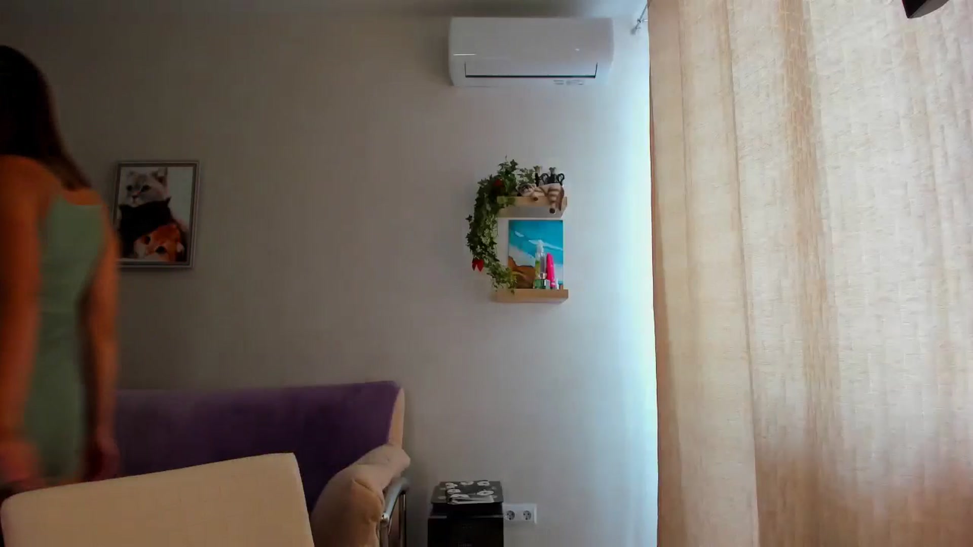 Gallery image thumbnail from WaveOfLove's myfreecams stream on, 08/15/2024, 12:09 image 16 of 20