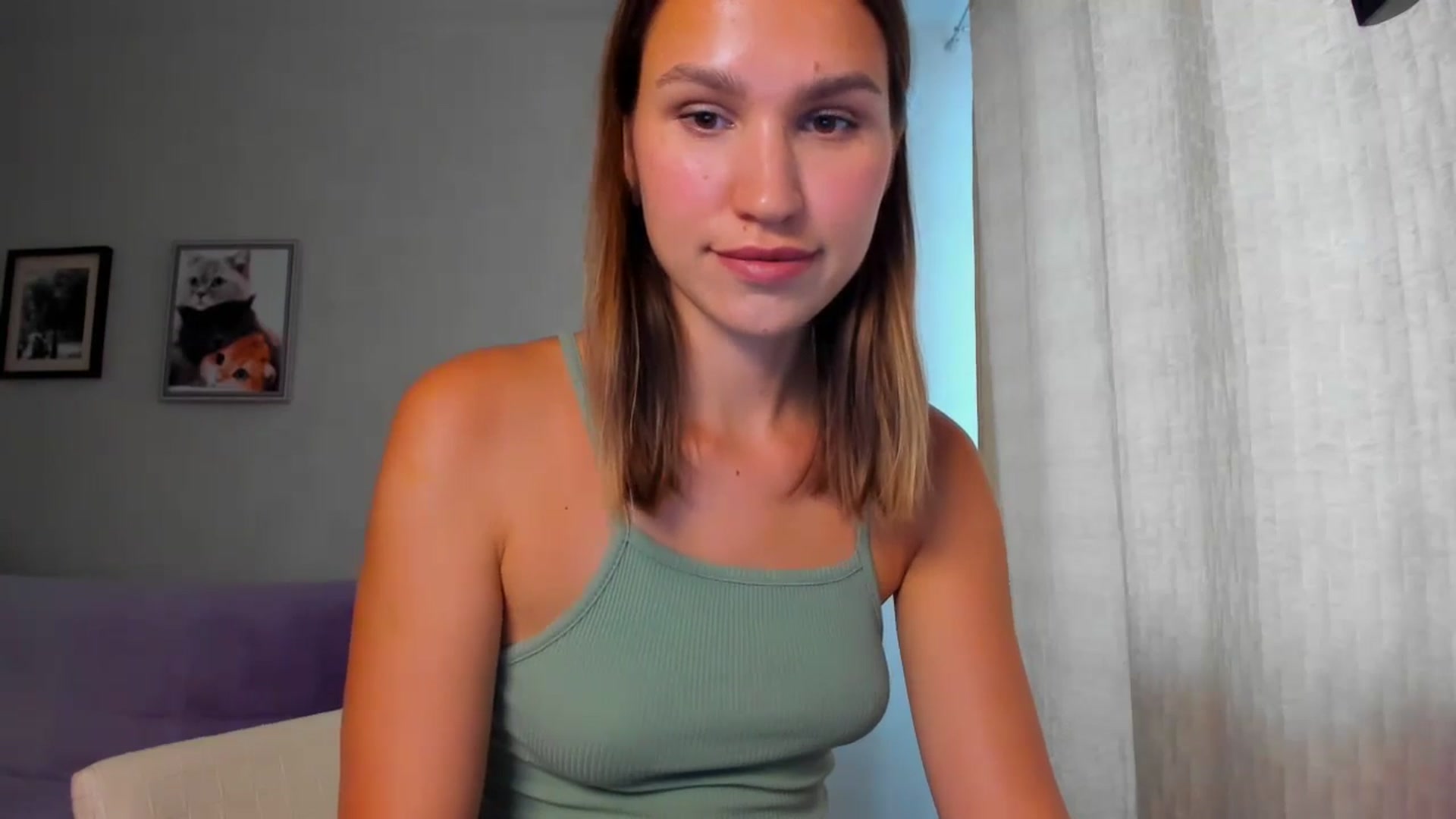 Gallery image thumbnail from WaveOfLove's myfreecams stream on, 08/15/2024, 12:09 image 20 of 20