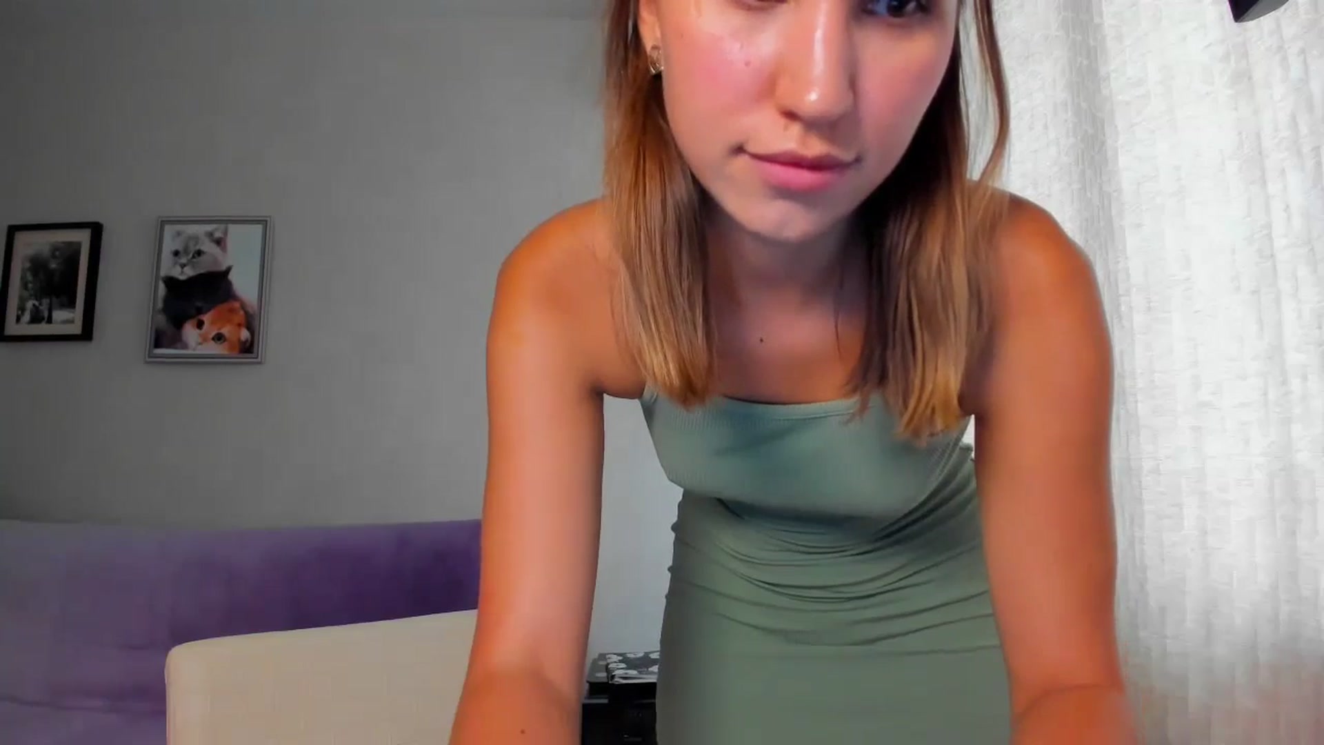 Gallery image thumbnail from WaveOfLove's myfreecams stream on, 08/15/2024, 12:09 image 3 of 20