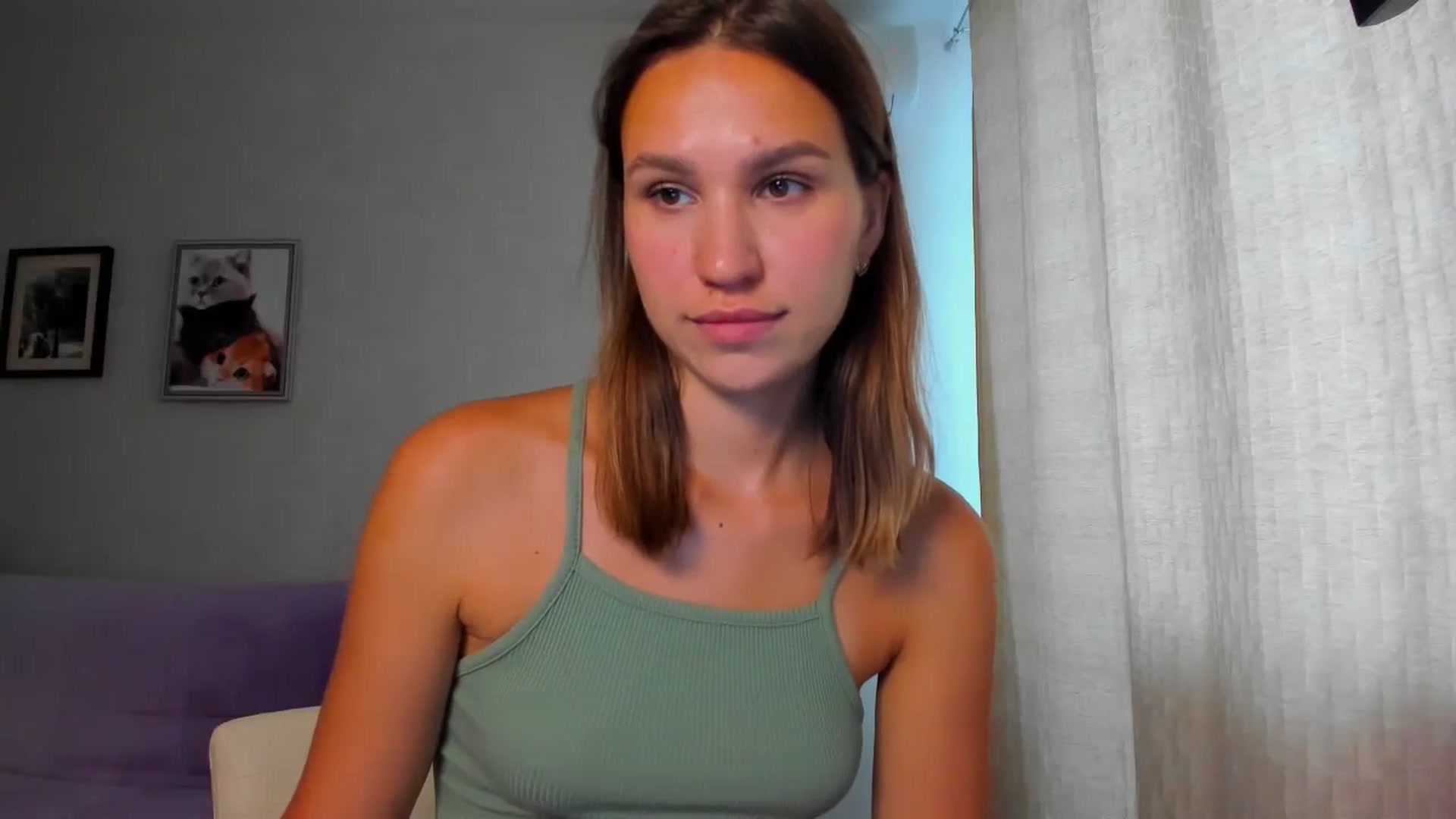 Gallery image thumbnail from WaveOfLove's myfreecams stream on, 08/15/2024, 12:09 image 4 of 20