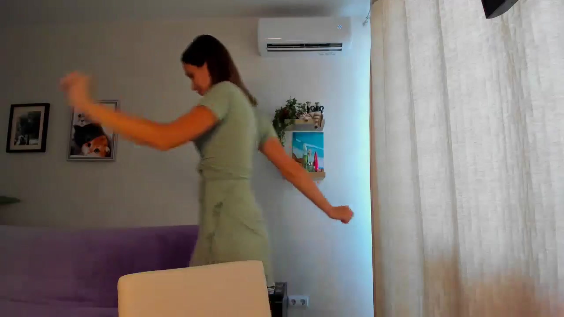 Gallery image thumbnail from WaveOfLove's myfreecams stream on, 08/23/2024, 10:56 image 9 of 20