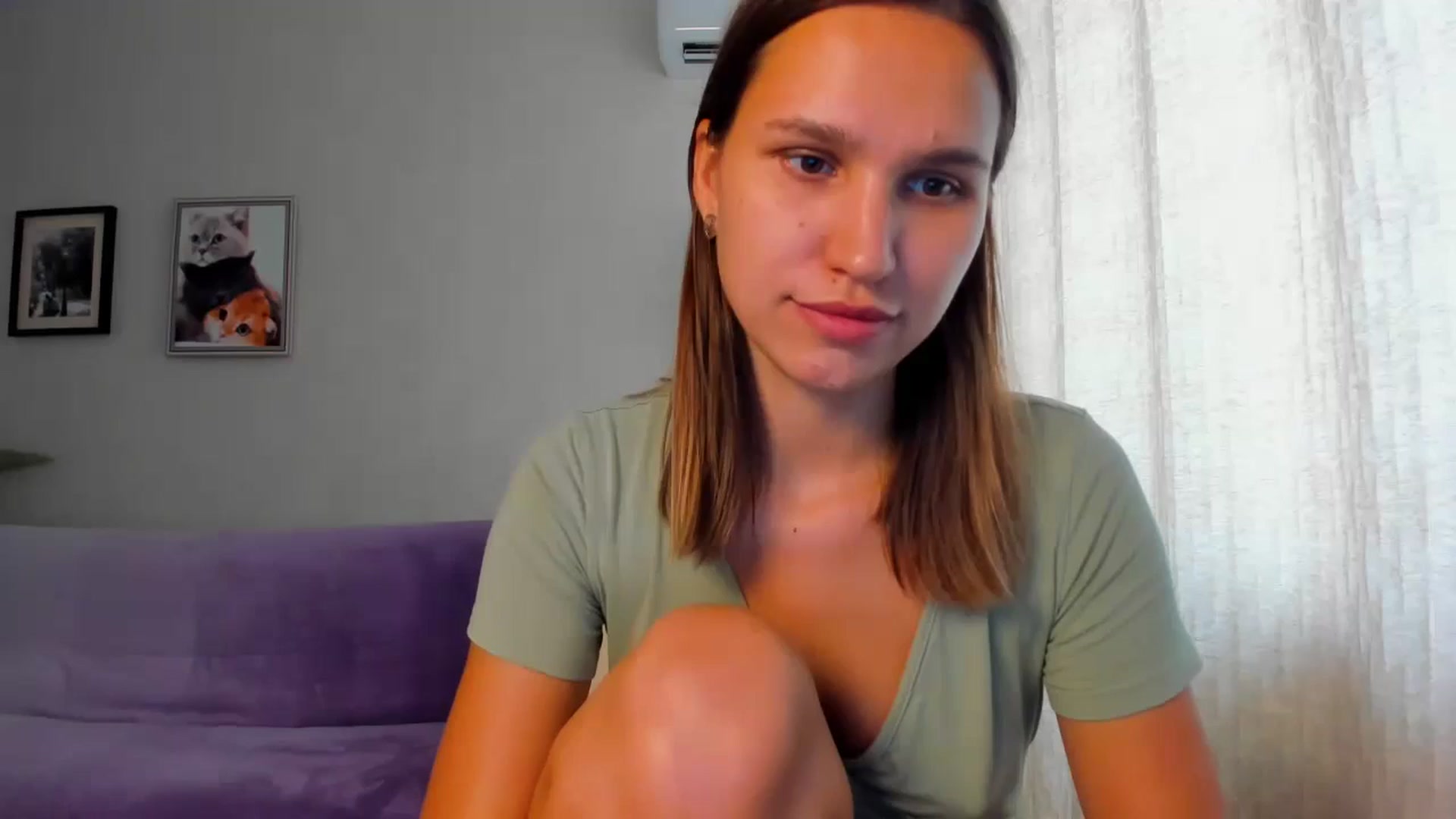 Gallery image thumbnail from WaveOfLove's myfreecams stream on, 08/23/2024, 12:03 image 7 of 20