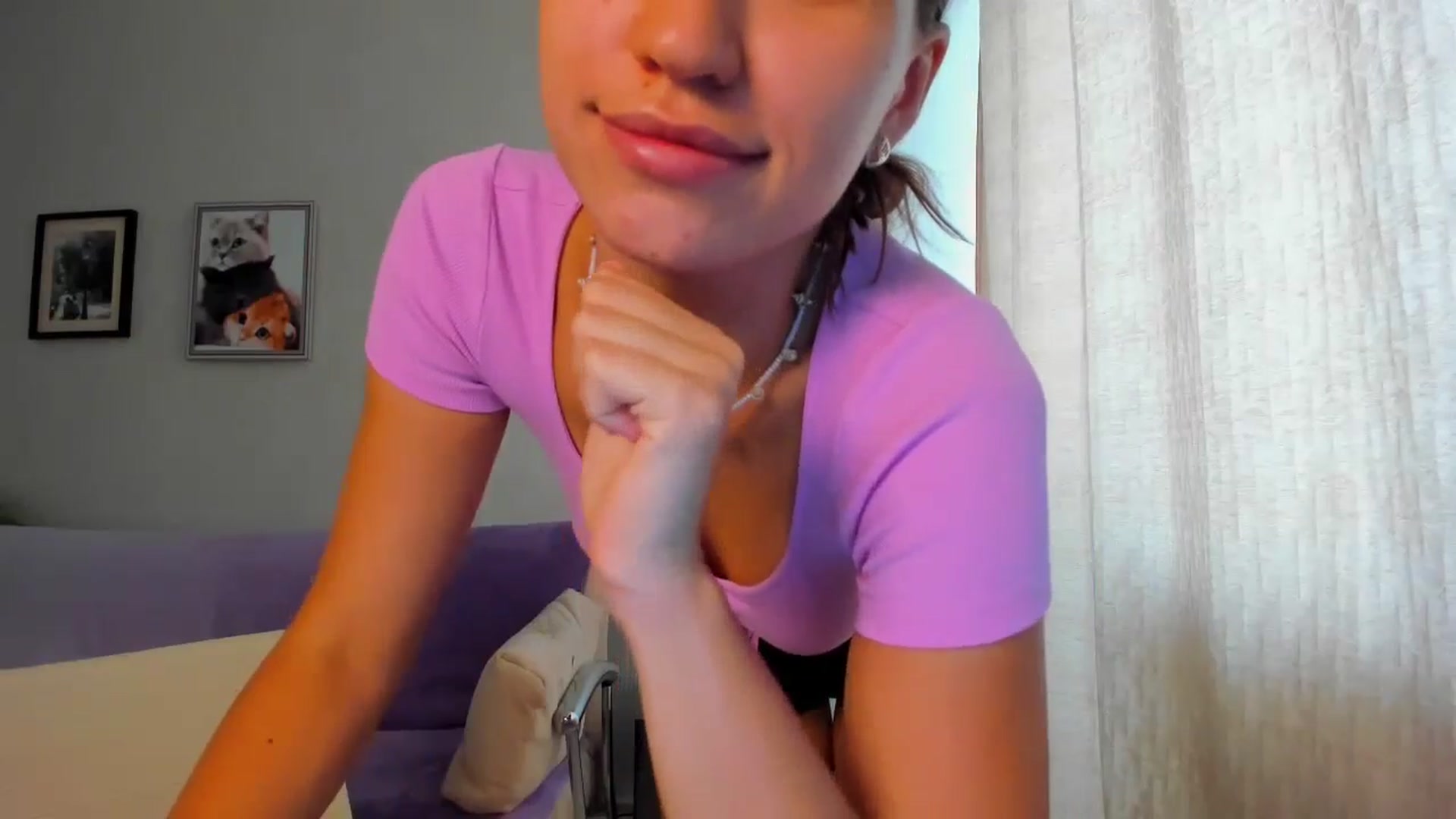 Gallery image thumbnail from WaveOfLove's myfreecams stream on, 08/27/2024, 12:00 image 7 of 20