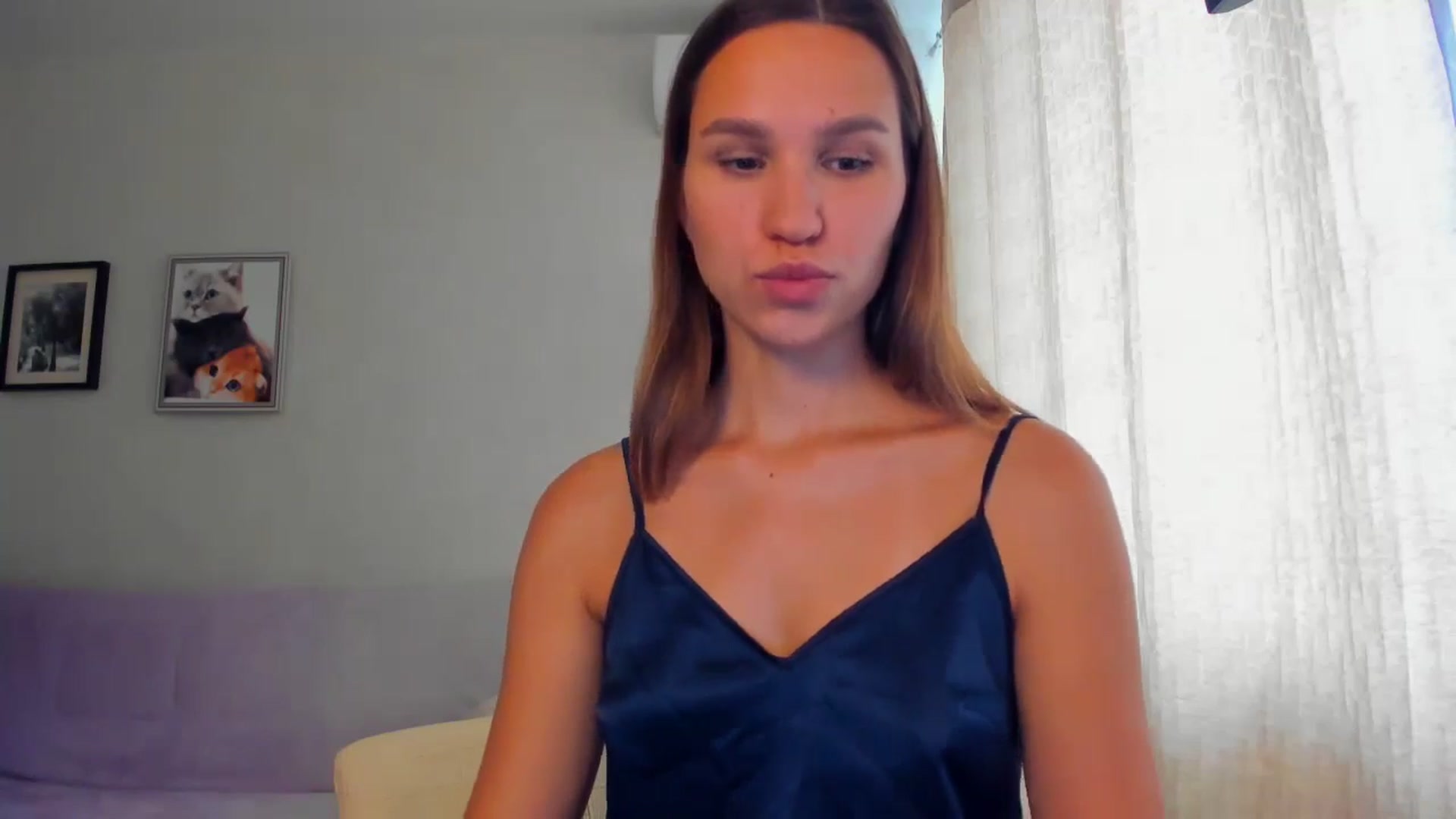 Gallery image thumbnail from WaveOfLove's myfreecams stream on, 09/09/2024, 11:54 image 16 of 20