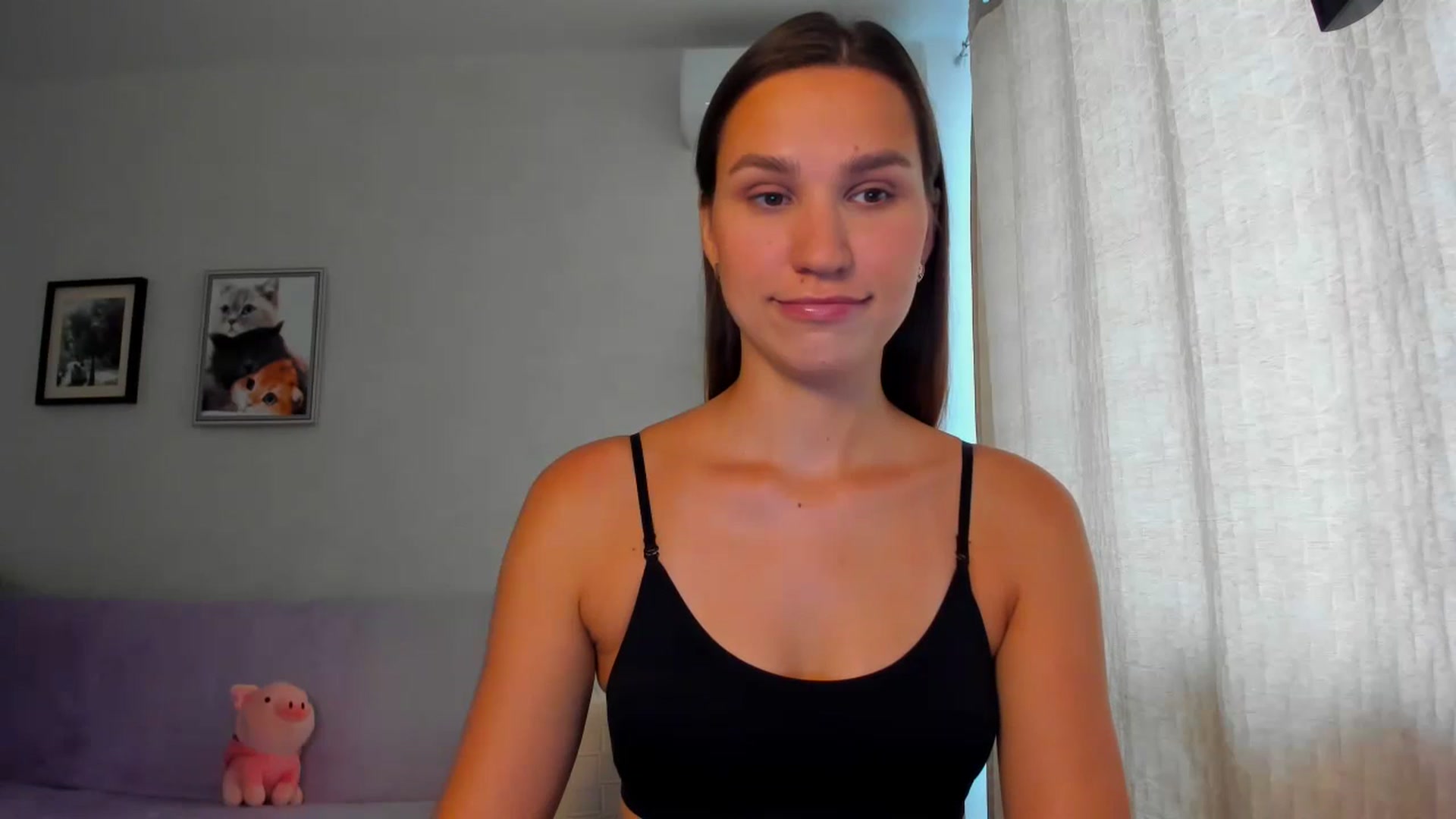 Gallery image thumbnail from WaveOfLove's myfreecams stream on, 09/10/2024, 11:40 image 2 of 20