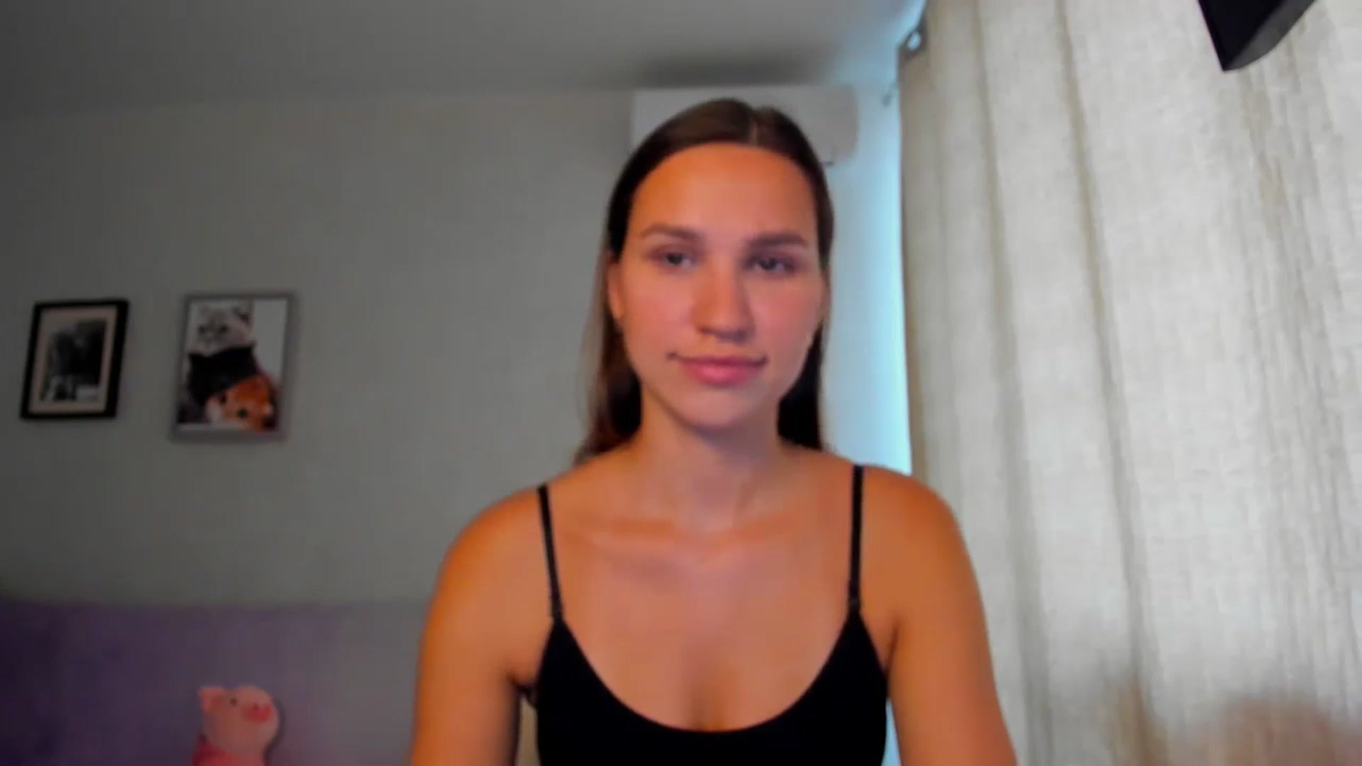 Gallery image thumbnail from WaveOfLove's myfreecams stream on, 09/10/2024, 11:57 image 14 of 20