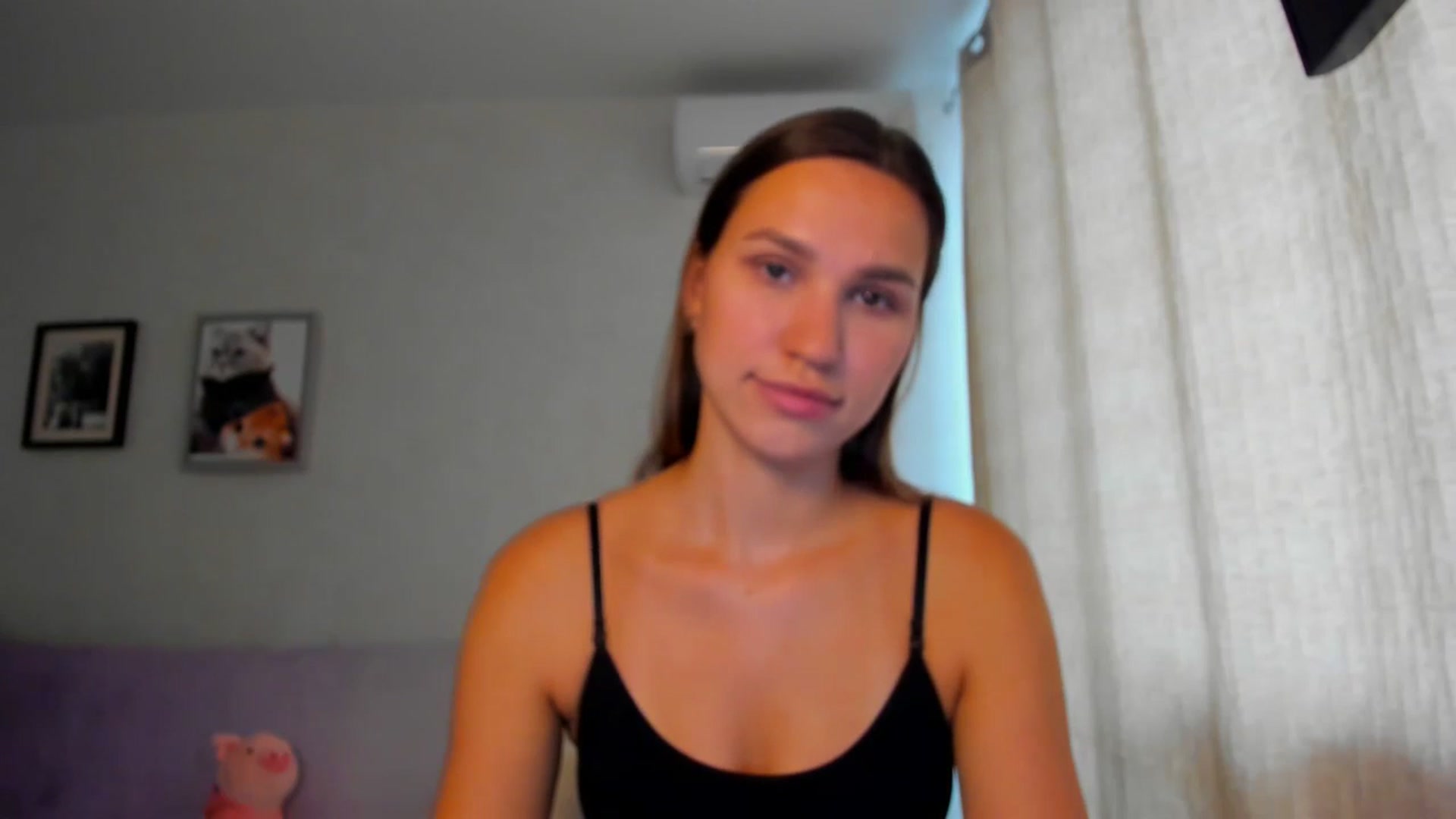 Gallery image thumbnail from WaveOfLove's myfreecams stream on, 09/10/2024, 11:57 image 15 of 20