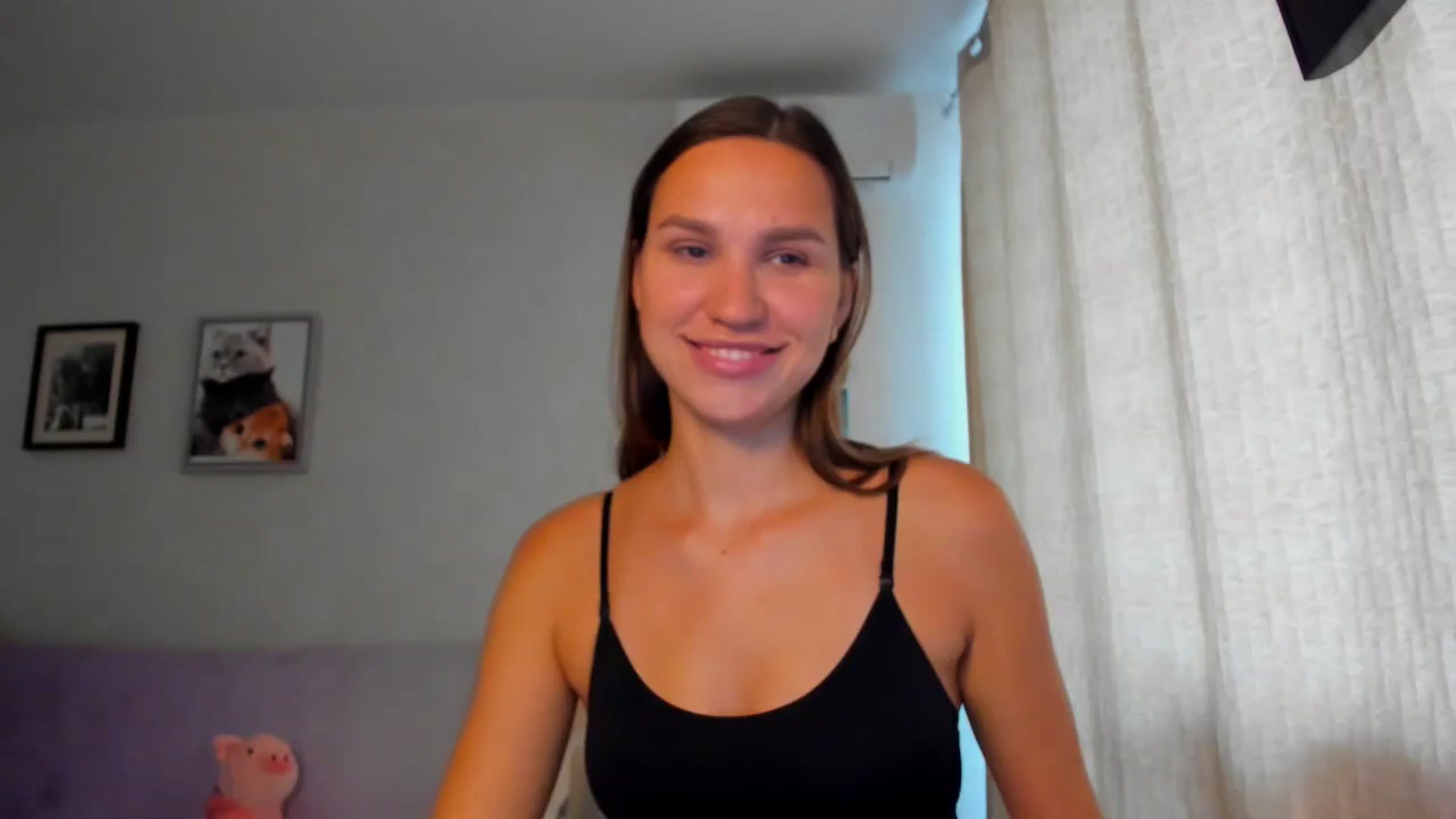Gallery image thumbnail from WaveOfLove's myfreecams stream on, 09/10/2024, 11:57 image 8 of 20
