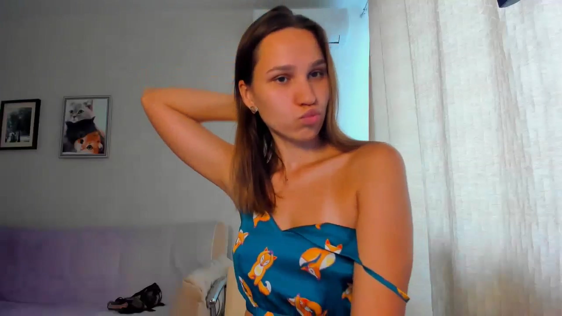 Gallery image thumbnail from WaveOfLove's myfreecams stream on, 09/12/2024, 11:22 image 3 of 20