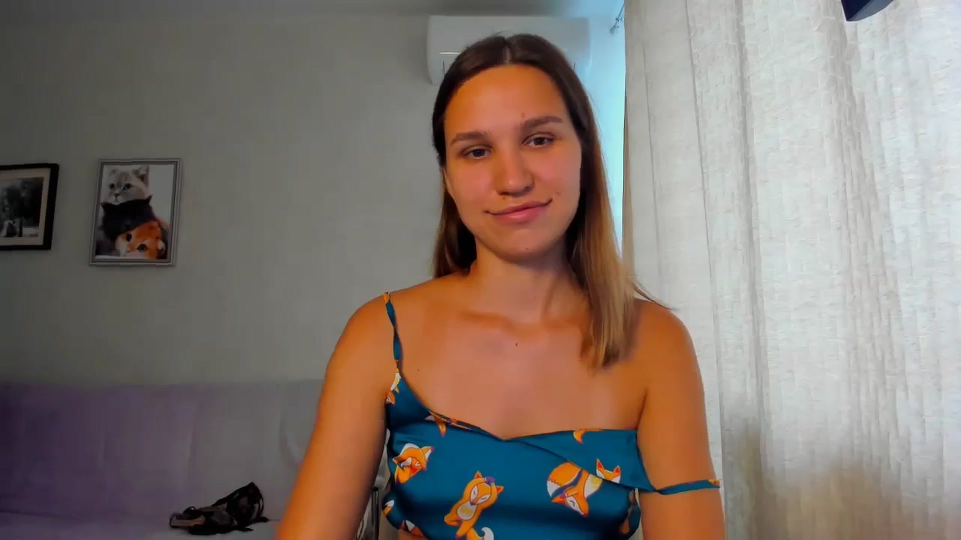 Gallery image thumbnail from WaveOfLove's myfreecams stream on, 09/12/2024, 11:43 image 15 of 20