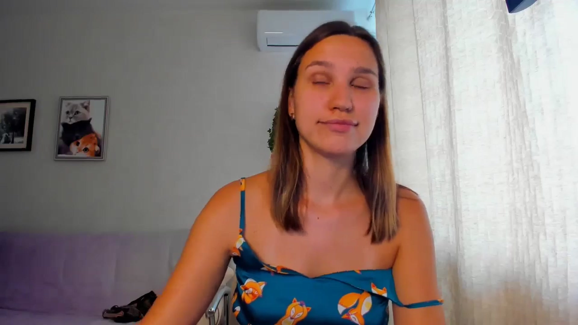 Gallery image thumbnail from WaveOfLove's myfreecams stream on, 09/12/2024, 12:44 image 5 of 20