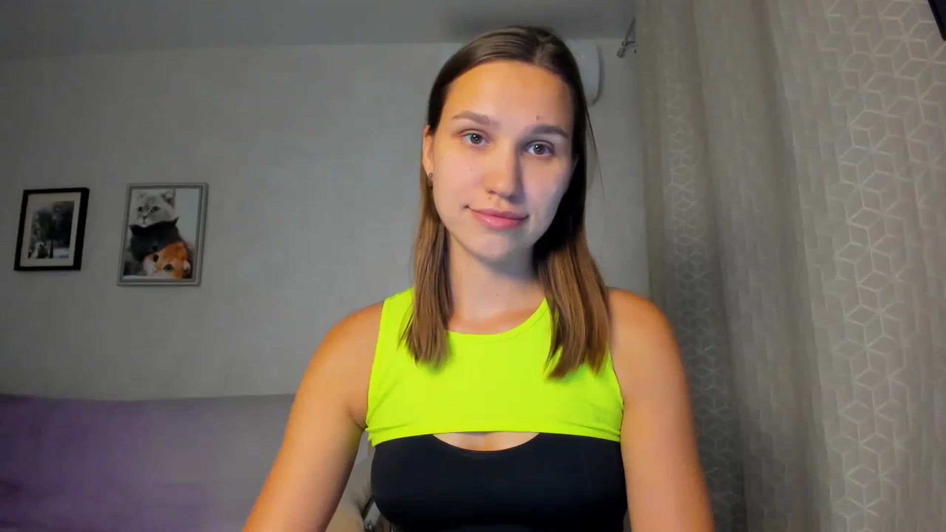 Gallery image thumbnail from WaveOfLove's myfreecams stream on, 09/13/2024, 16:07 image 14 of 20