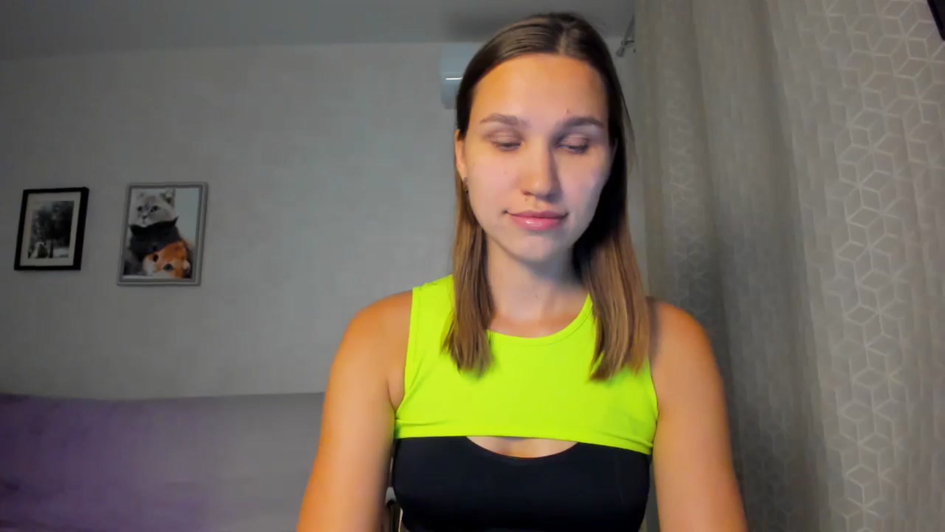 Gallery image thumbnail from WaveOfLove's myfreecams stream on, 09/13/2024, 16:07 image 11 of 20