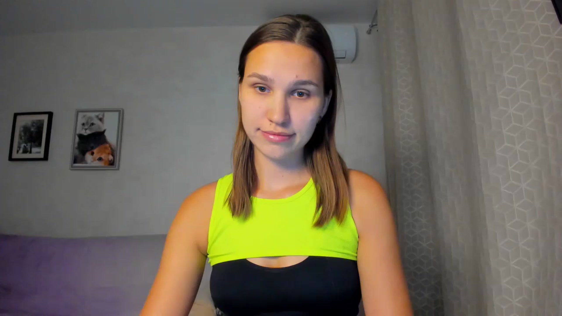 Gallery image thumbnail from WaveOfLove's myfreecams stream on, 09/13/2024, 16:07 image 10 of 20
