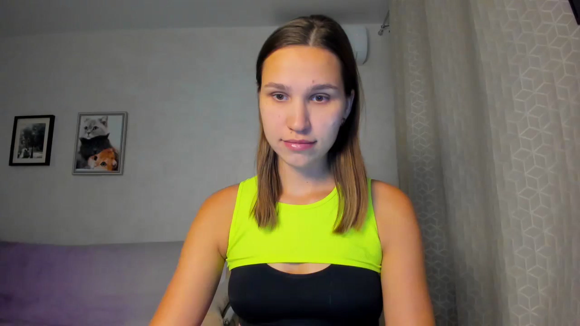 Gallery image thumbnail from WaveOfLove's myfreecams stream on, 09/13/2024, 16:07 image 4 of 20