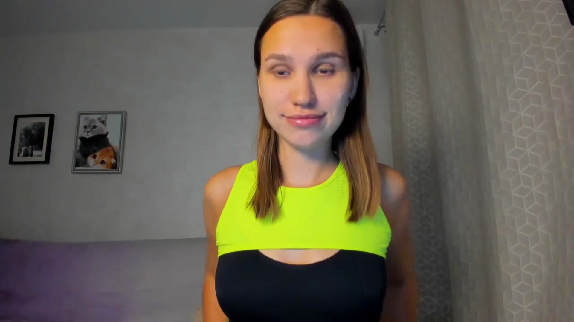 Gallery image thumbnail from WaveOfLove's myfreecams stream on, 09/13/2024, 16:07 image 16 of 20