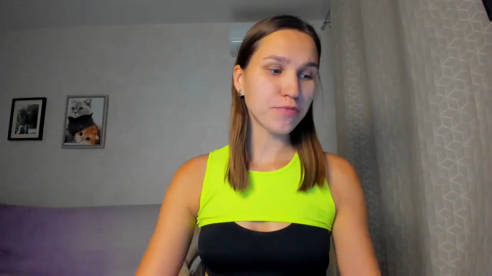 Gallery image thumbnail from WaveOfLove's myfreecams stream on, 09/13/2024, 16:07 image 2 of 20