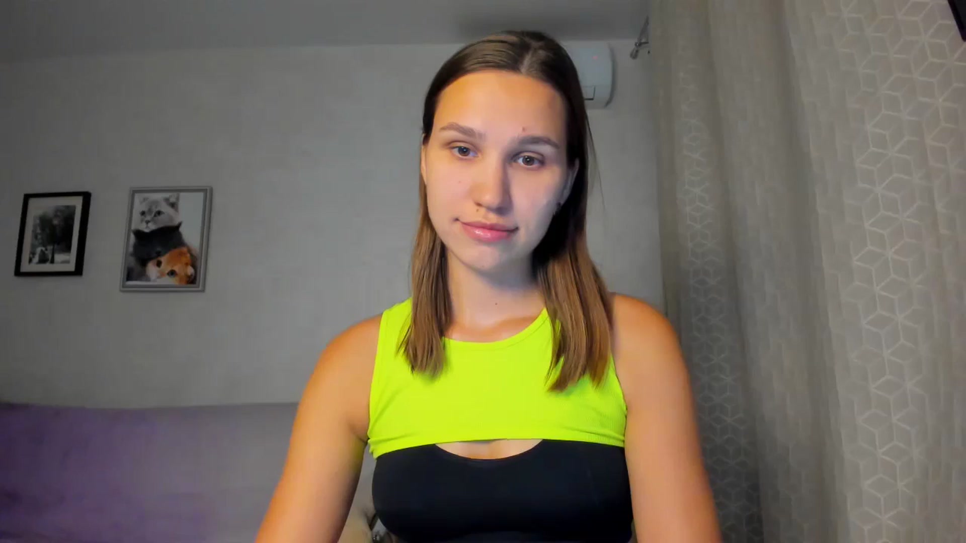 Gallery image thumbnail from WaveOfLove's myfreecams stream on, 09/13/2024, 16:07 image 13 of 20