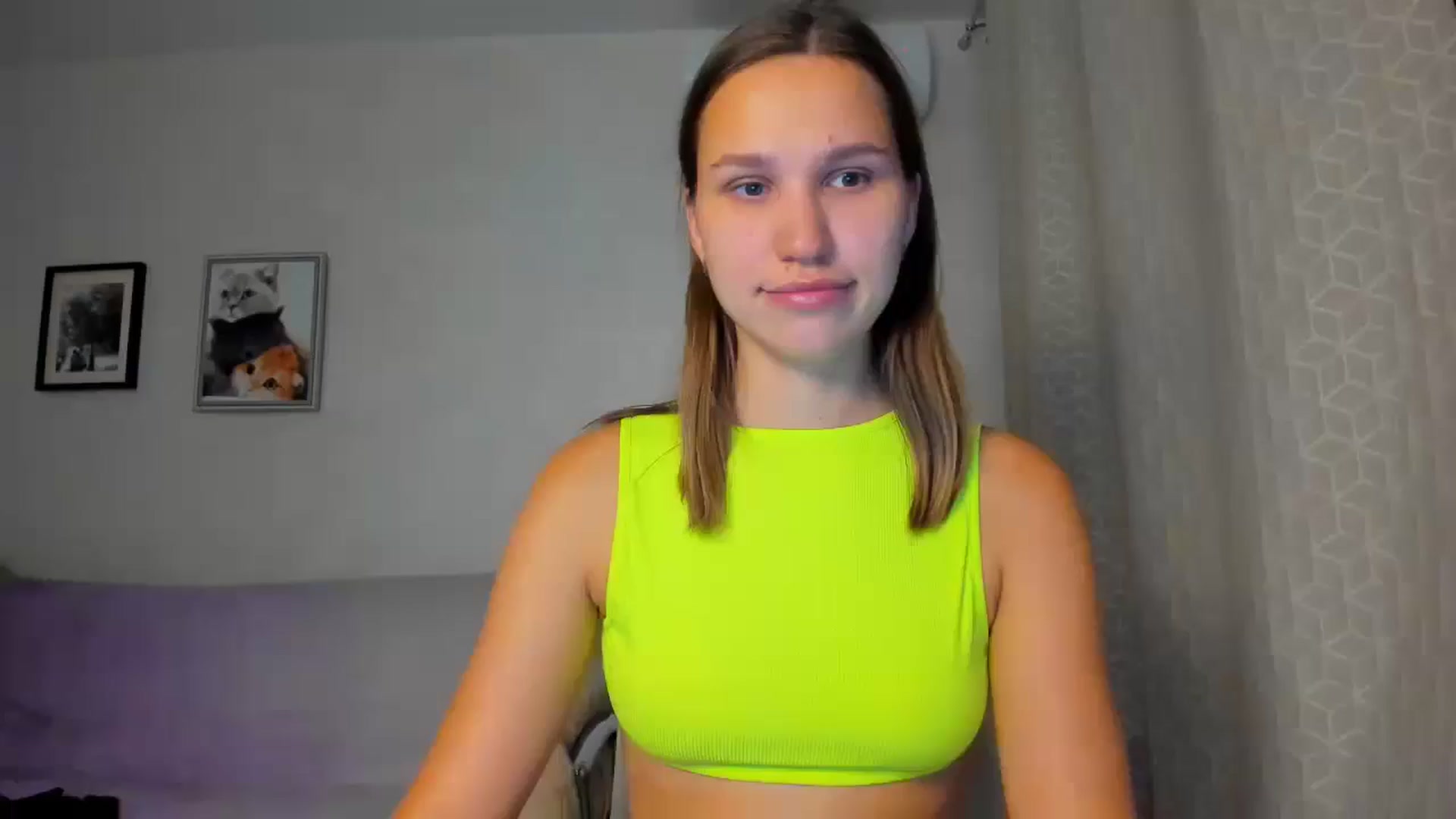 Gallery image thumbnail from WaveOfLove's myfreecams stream on, 09/13/2024, 17:41 image 8 of 20
