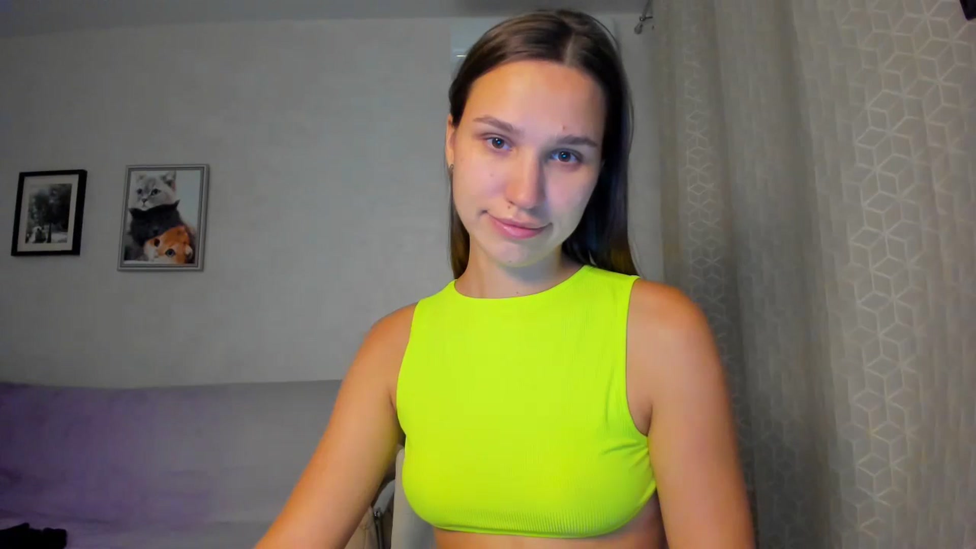 Gallery image thumbnail from WaveOfLove's myfreecams stream on, 09/13/2024, 18:12 image 7 of 20