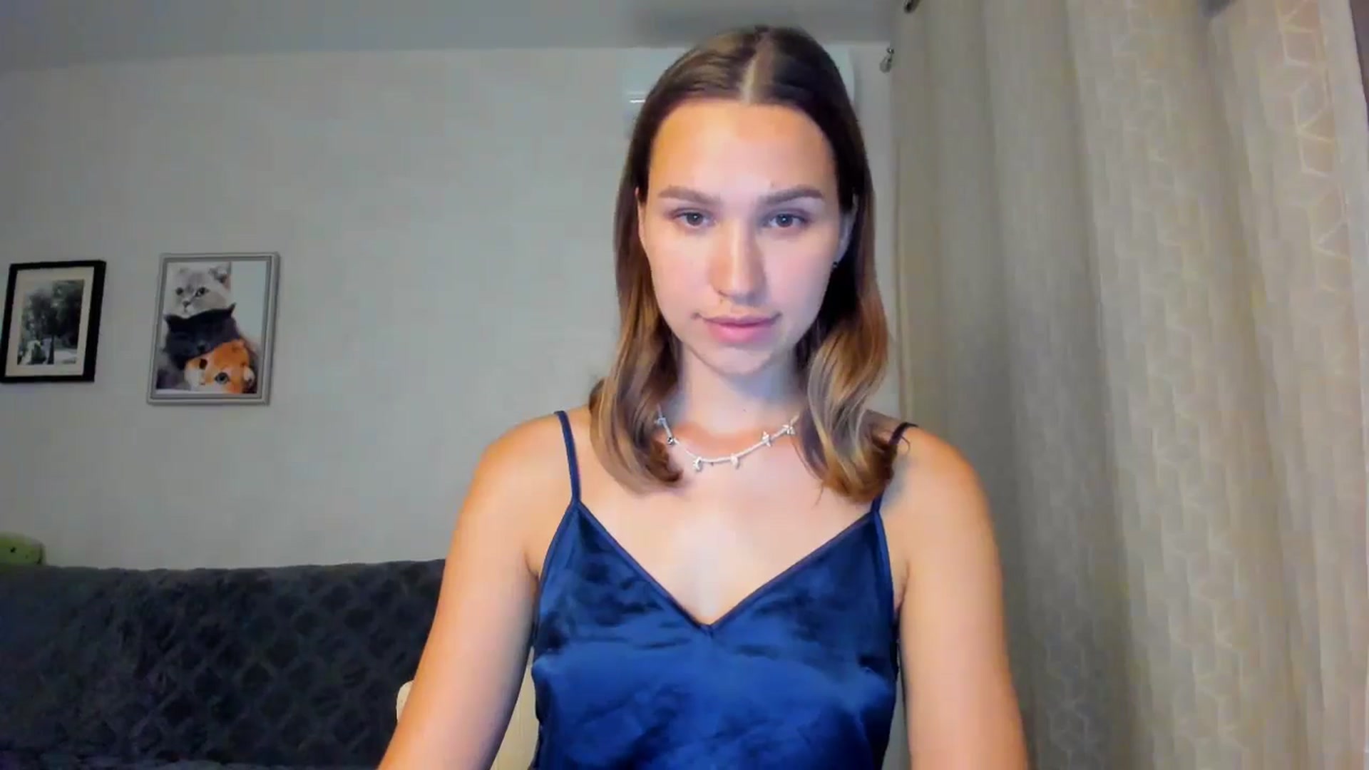 Gallery image thumbnail from WaveOfLove's myfreecams stream on, 10/01/2024, 19:02 image 5 of 20