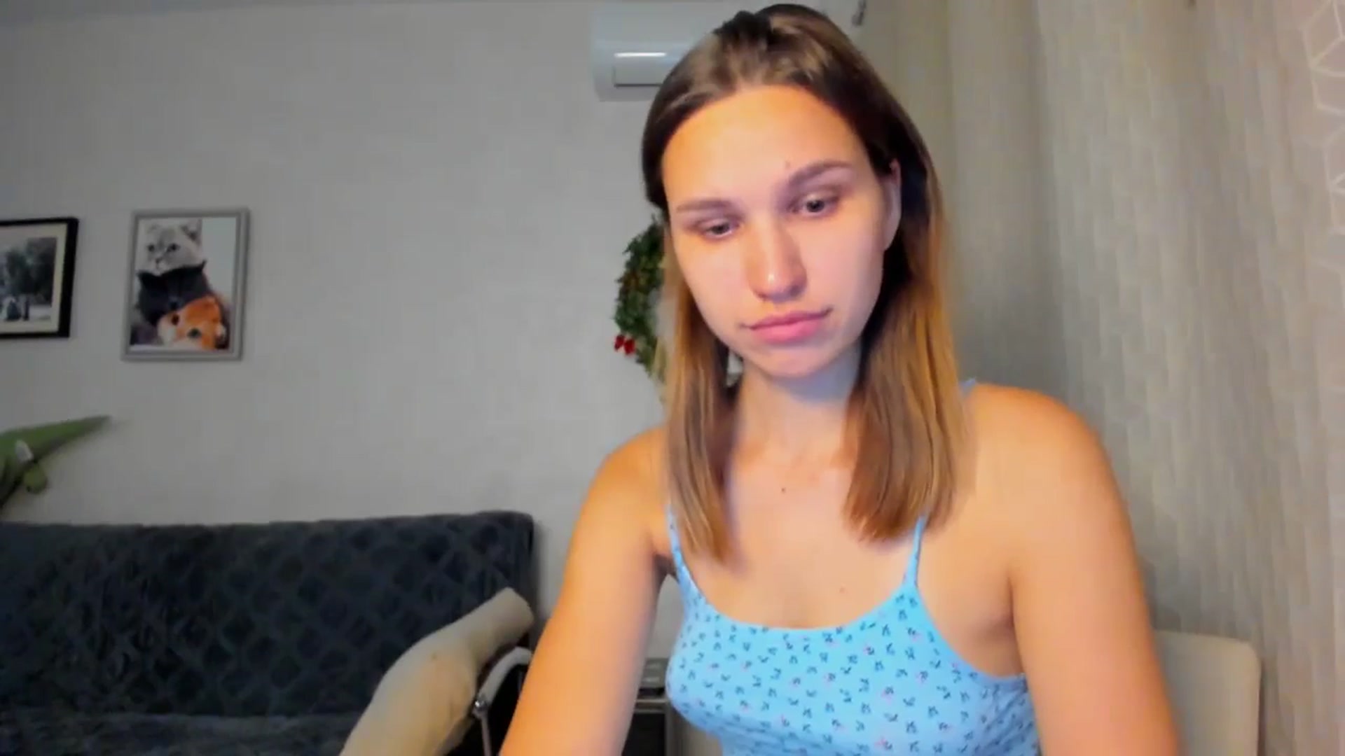 Gallery image thumbnail from WaveOfLove's myfreecams stream on, 10/11/2024, 17:00 image 20 of 20