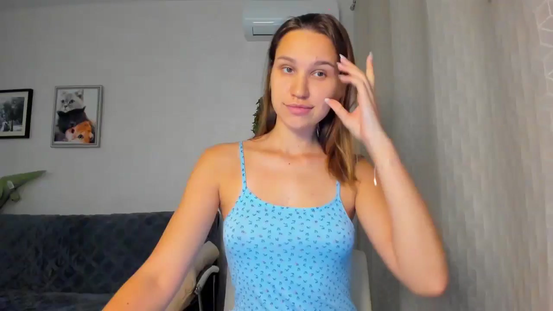 Gallery image thumbnail from WaveOfLove's myfreecams stream on, 10/11/2024, 17:00 image 1 of 20