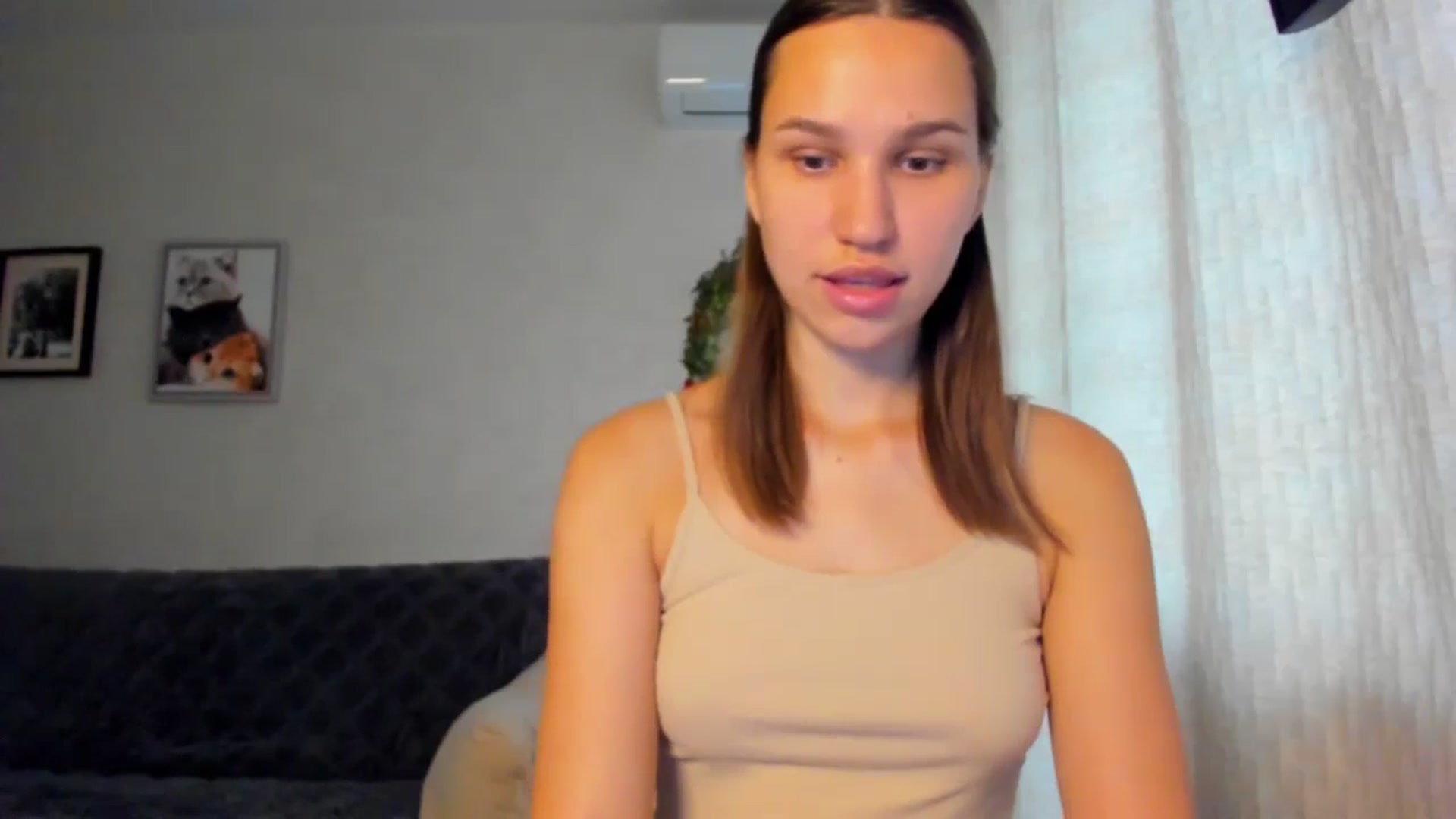 Gallery image thumbnail from WaveOfLove's myfreecams stream on, 10/23/2024, 10:20 image 11 of 20