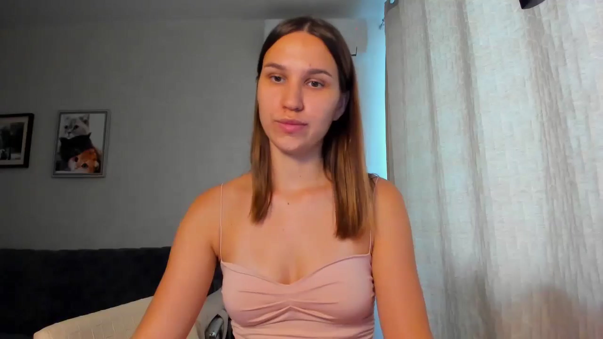Gallery image thumbnail from WaveOfLove's myfreecams stream on, 10/24/2024, 12:02 image 15 of 20