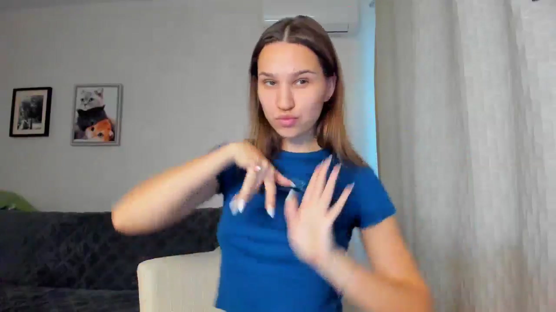 Gallery image thumbnail from WaveOfLove's myfreecams stream on, 11/04/2024, 12:07 image 13 of 20
