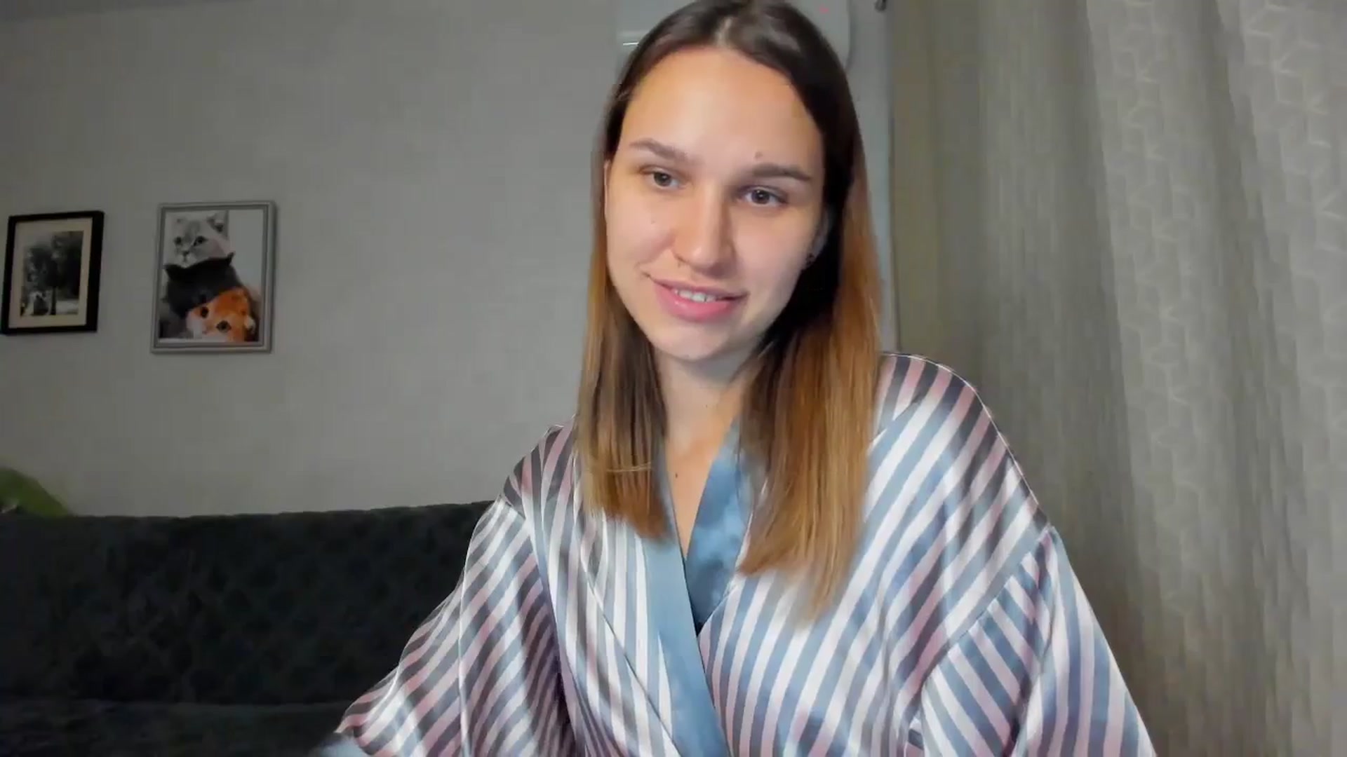 Gallery image thumbnail from WaveOfLove's myfreecams stream on, 11/04/2024, 13:25 image 12 of 20
