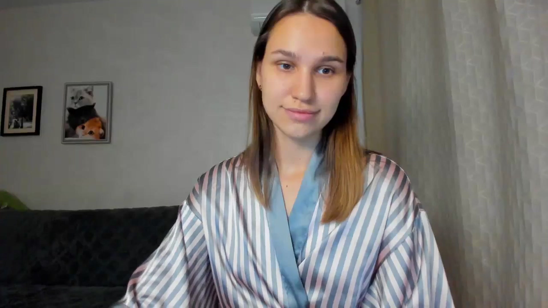 Gallery image thumbnail from WaveOfLove's myfreecams stream on, 11/04/2024, 13:25 image 6 of 20